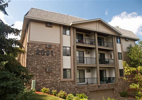 Silver Bell Apartments Apartments In Eagan Mn