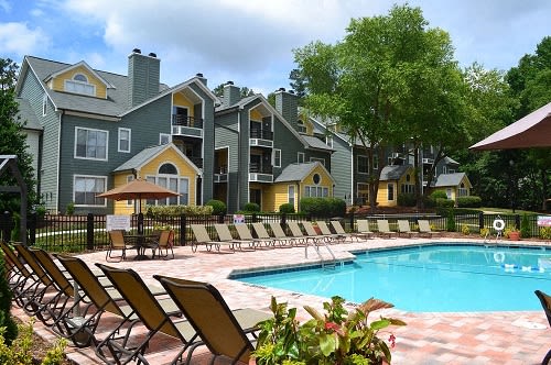 Pool at Regency Place (4 of 4)