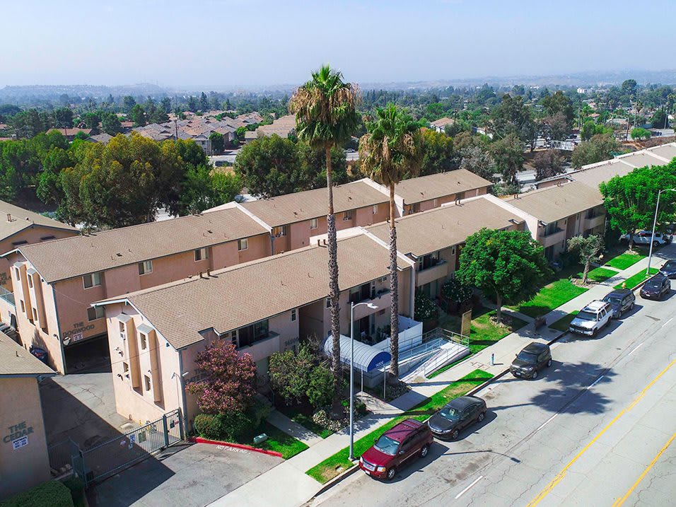 summit view apartments sylmar