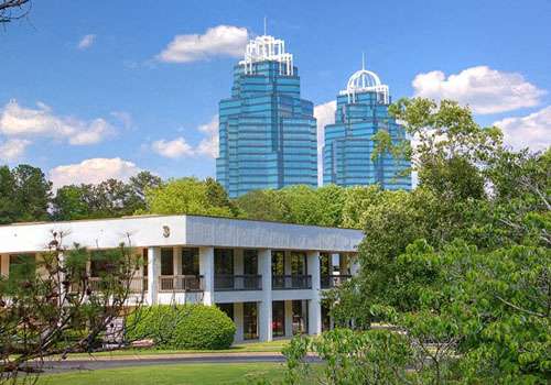 Glenridge 400 exterior thumbnail - Atlanta, GA