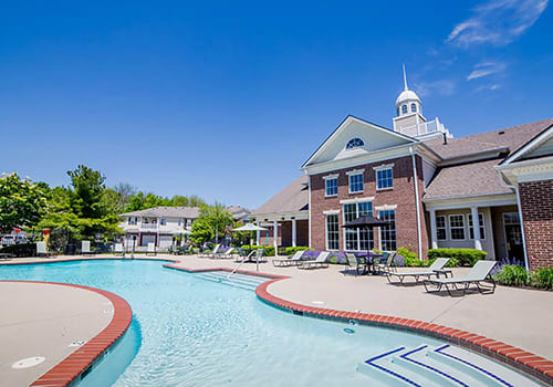 Apartments Near University High School Of Indiana The Reserve At Williams Glen