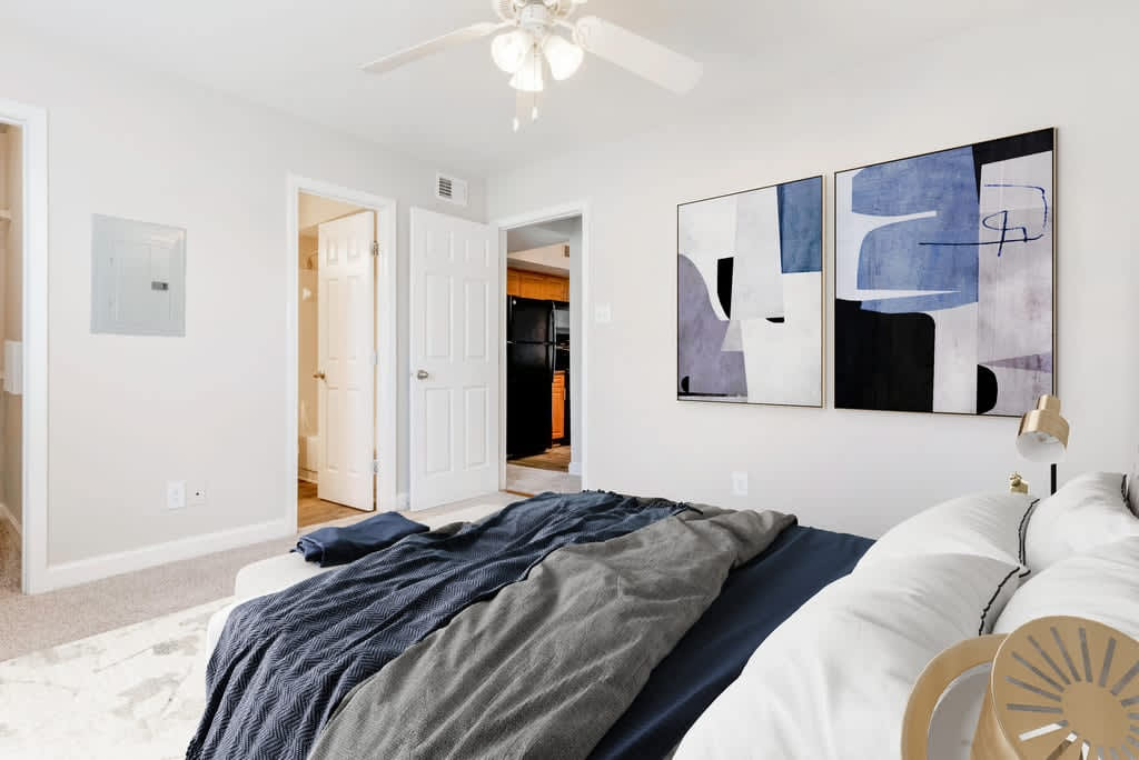 Central on the Green Apartment Homes 10 of 11