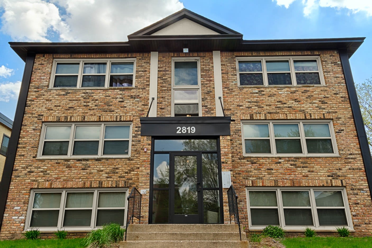 Greenway Apartments | Blaisdell 1 Bed 1 Bath | Available Units