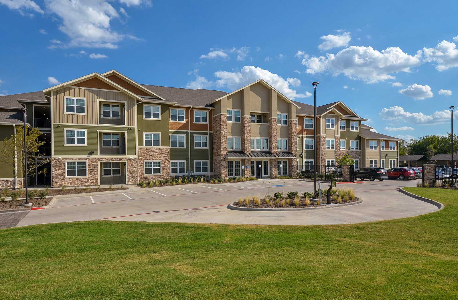 Senior Living In Arlington Tx The Elliott Senior Apartments