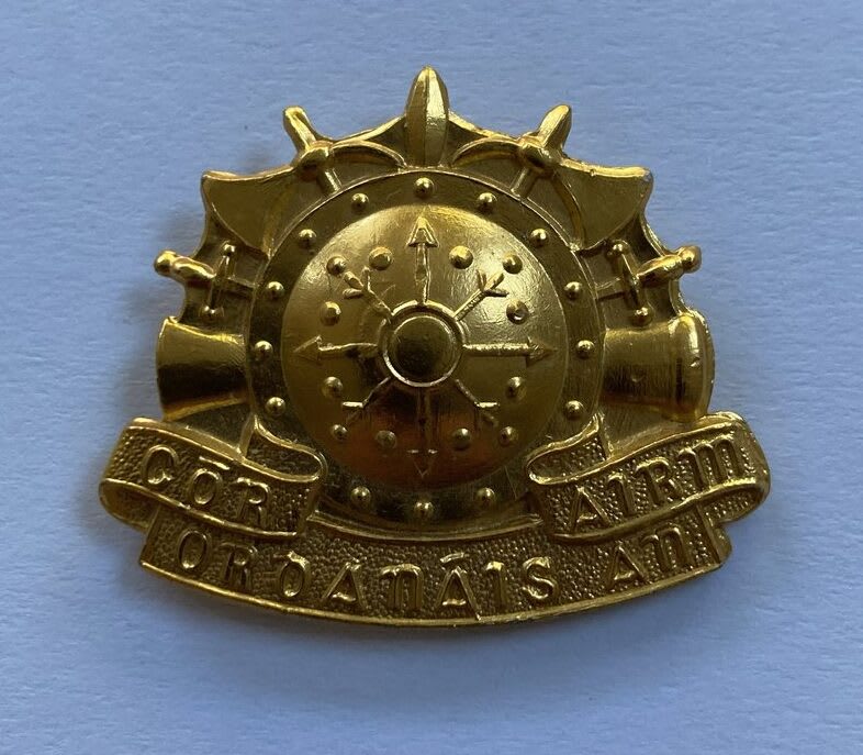 Irish Army Ordnance collar badge