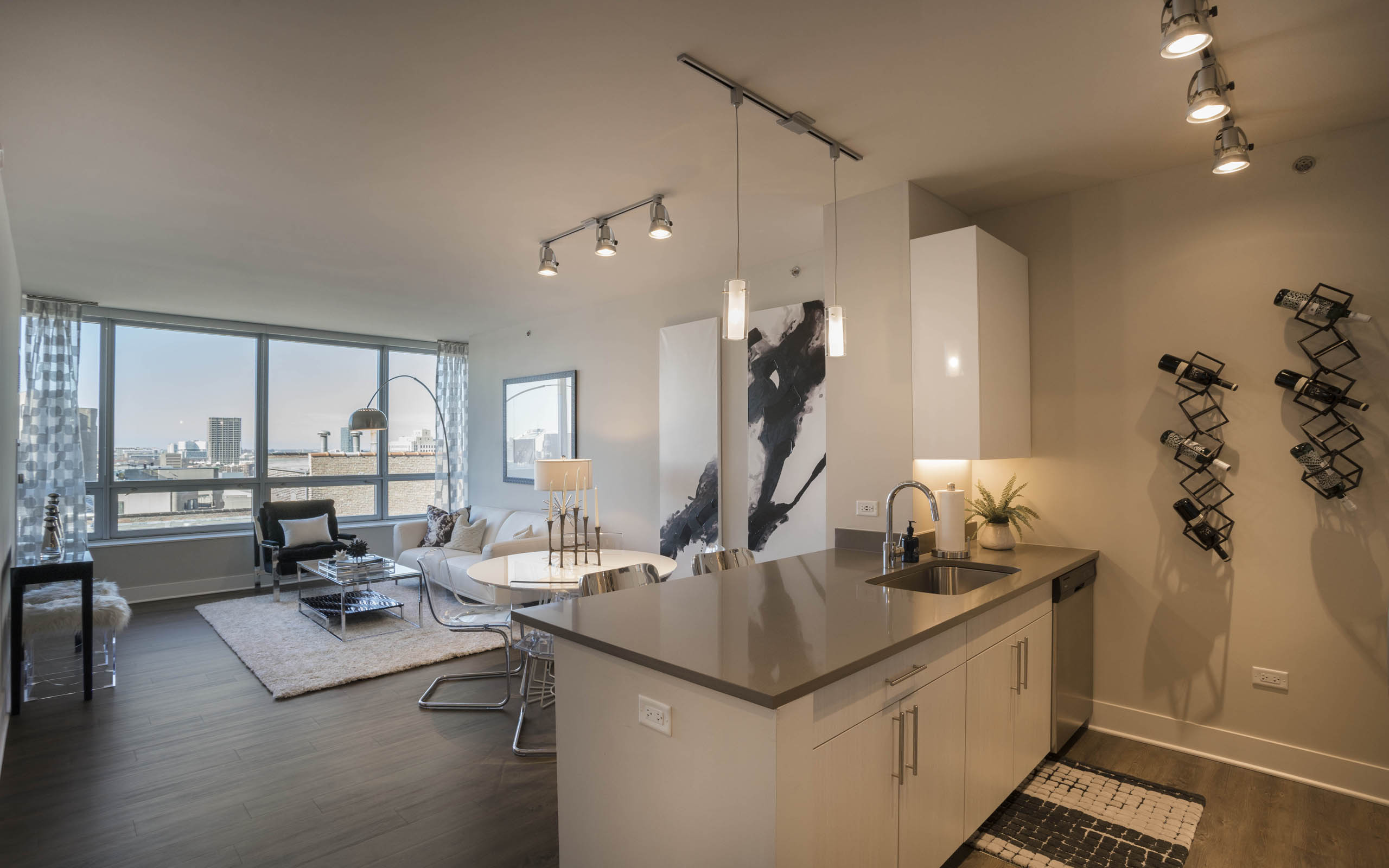 The Elle Apartments 8 of 9