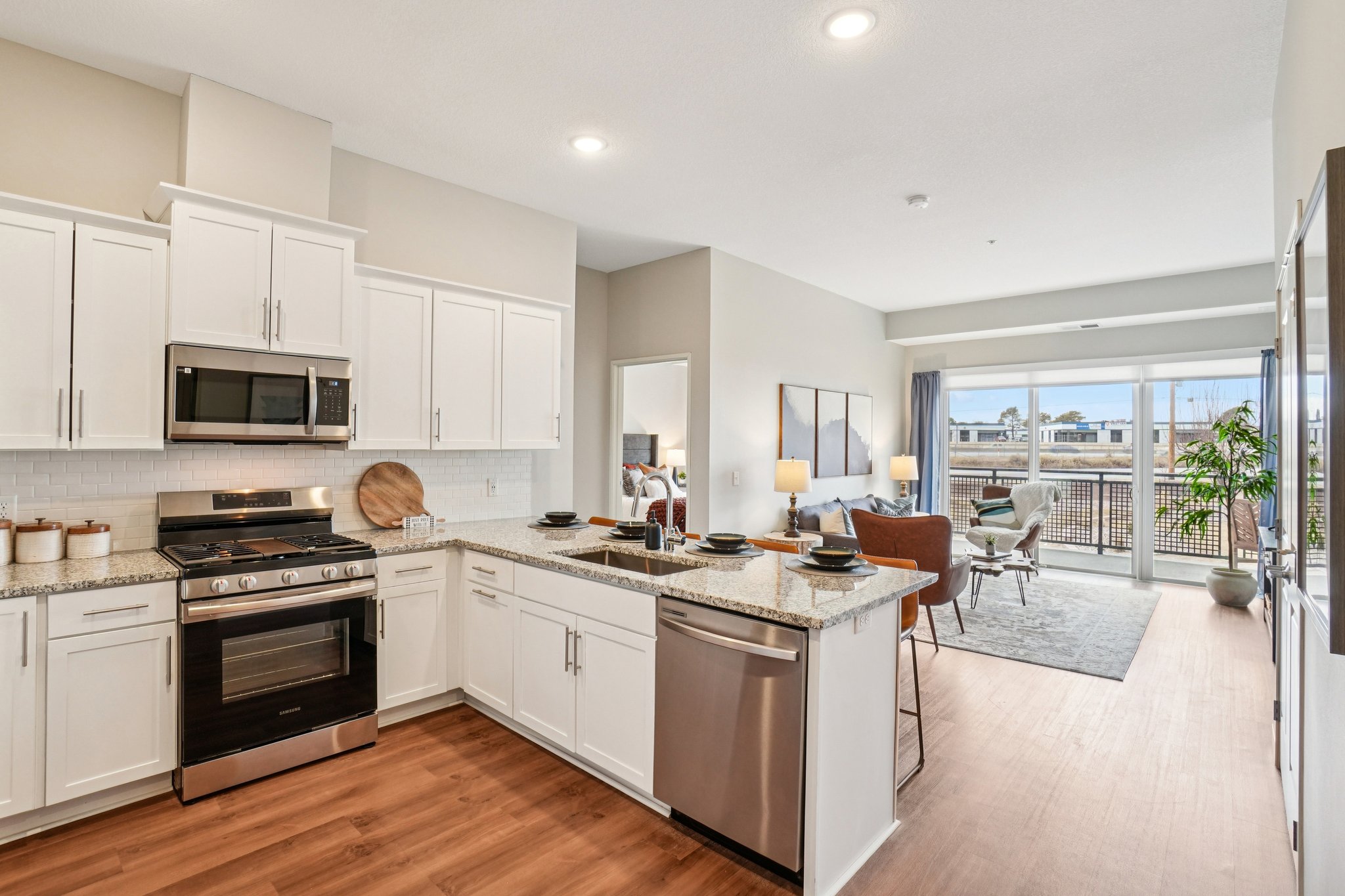 Lyra Apartments 10 of 12