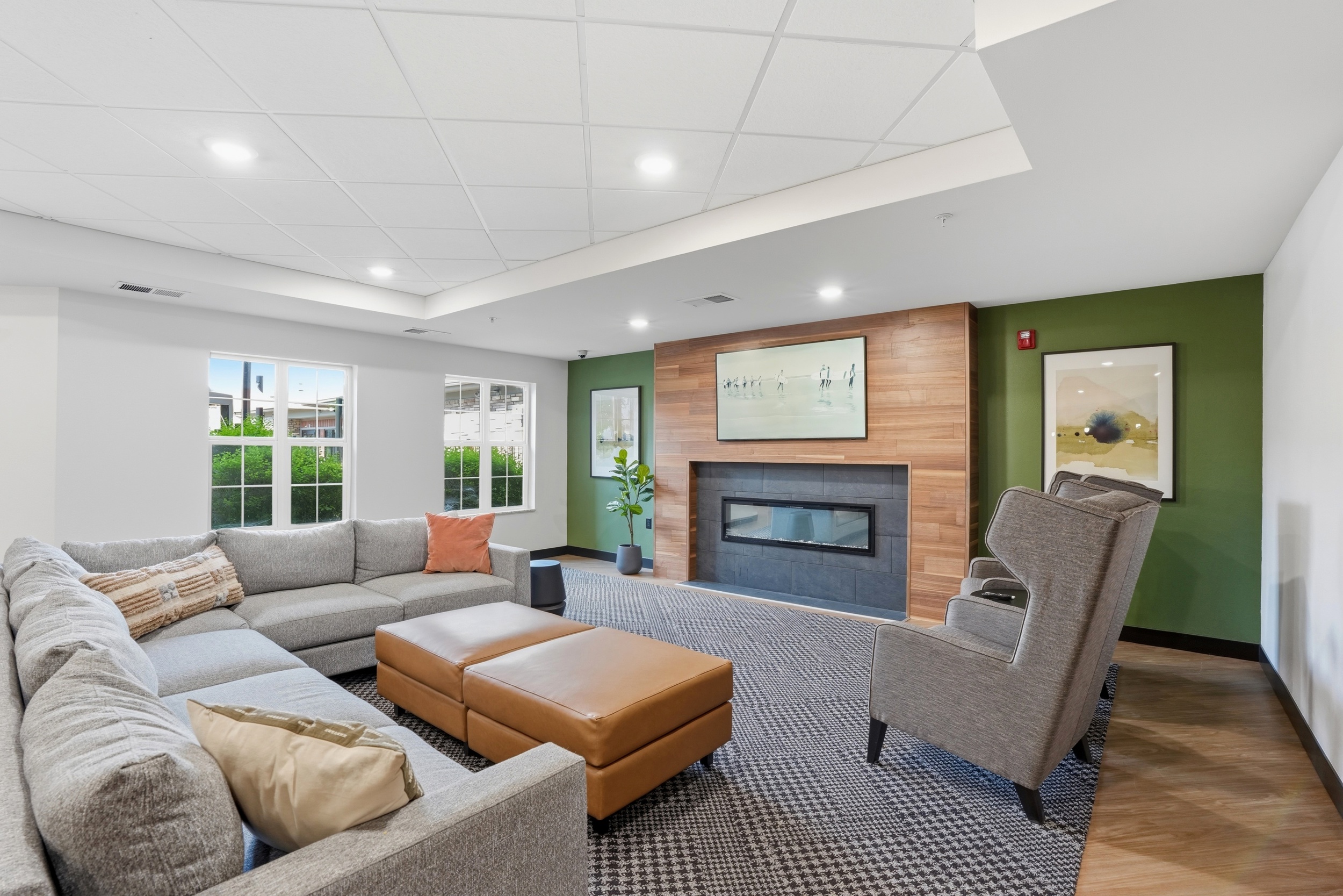Cardinal Point Apartments 3 of 8