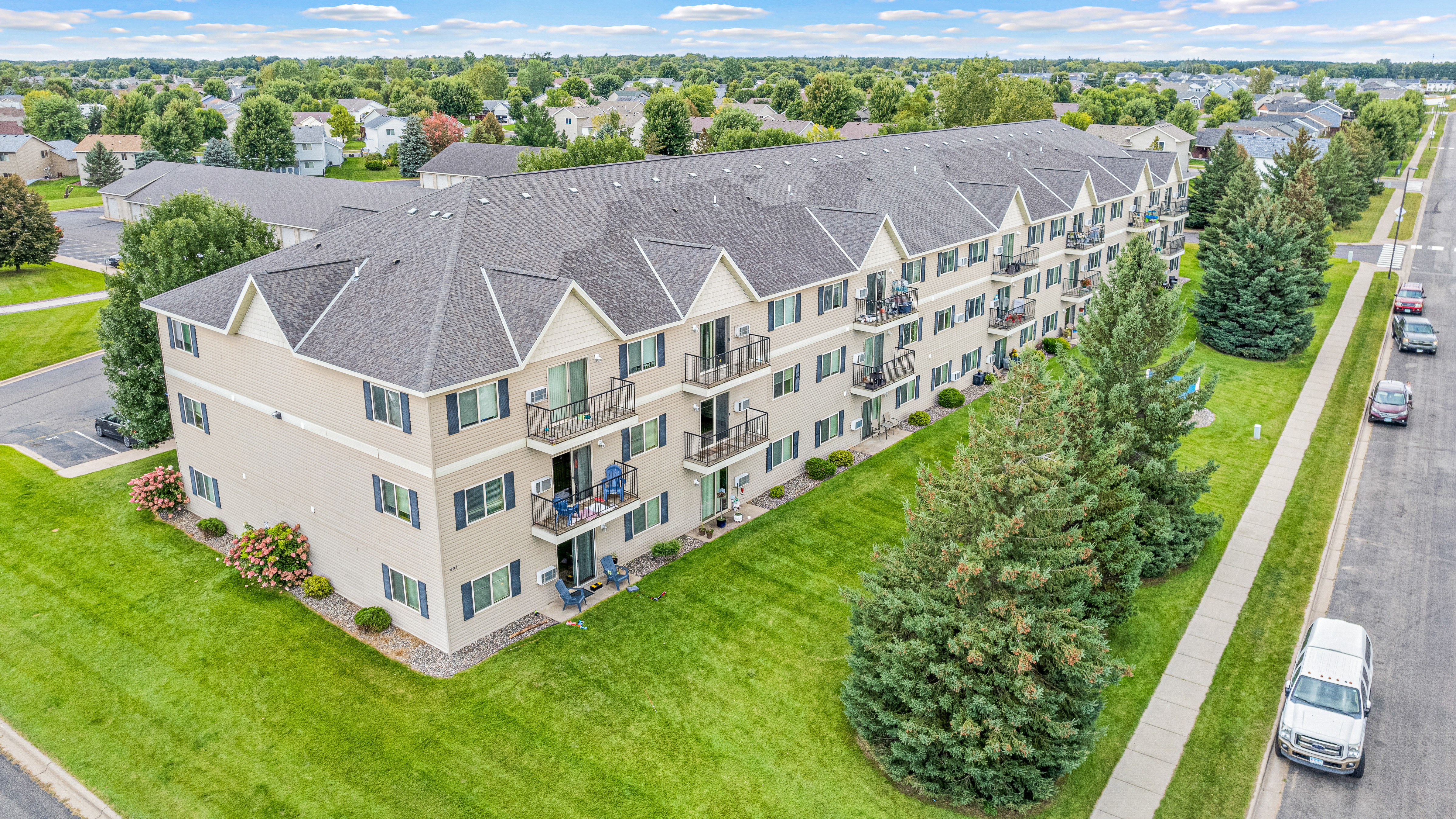 Evergreen Apartment Homes 10 of 10