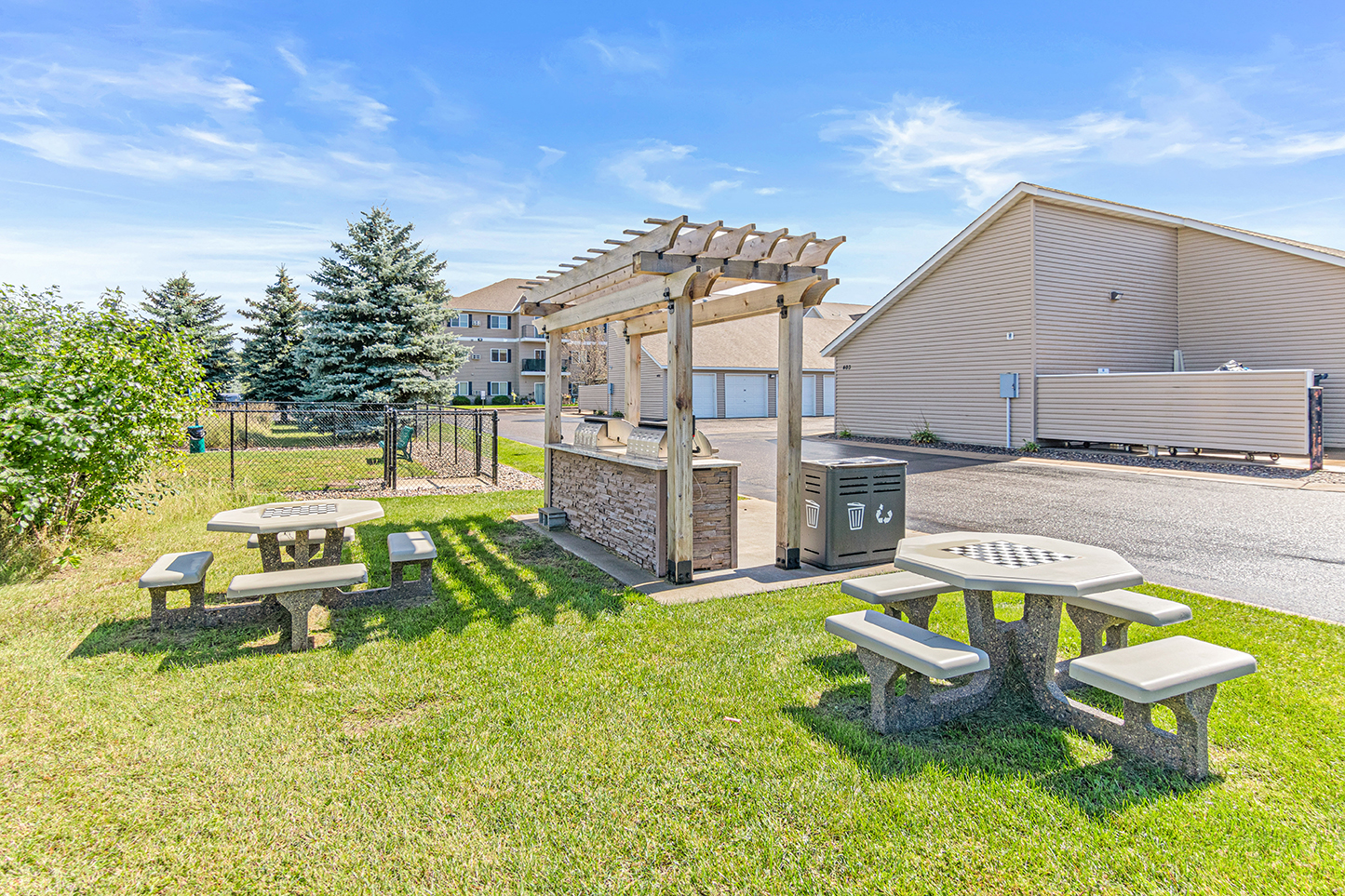 Evergreen Apartment Homes 5 of 10
