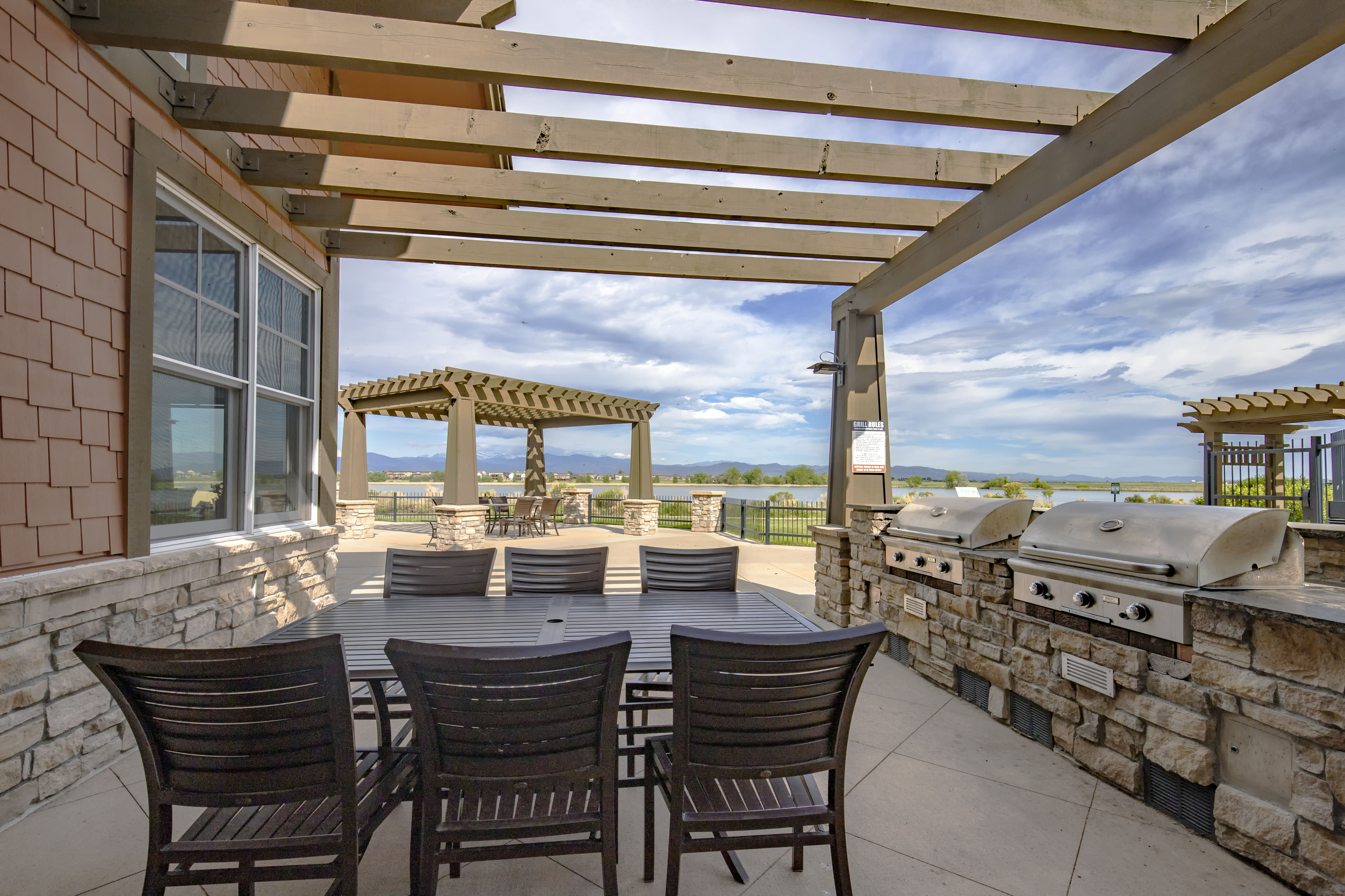 Lake Vista Apartments 5 of 10