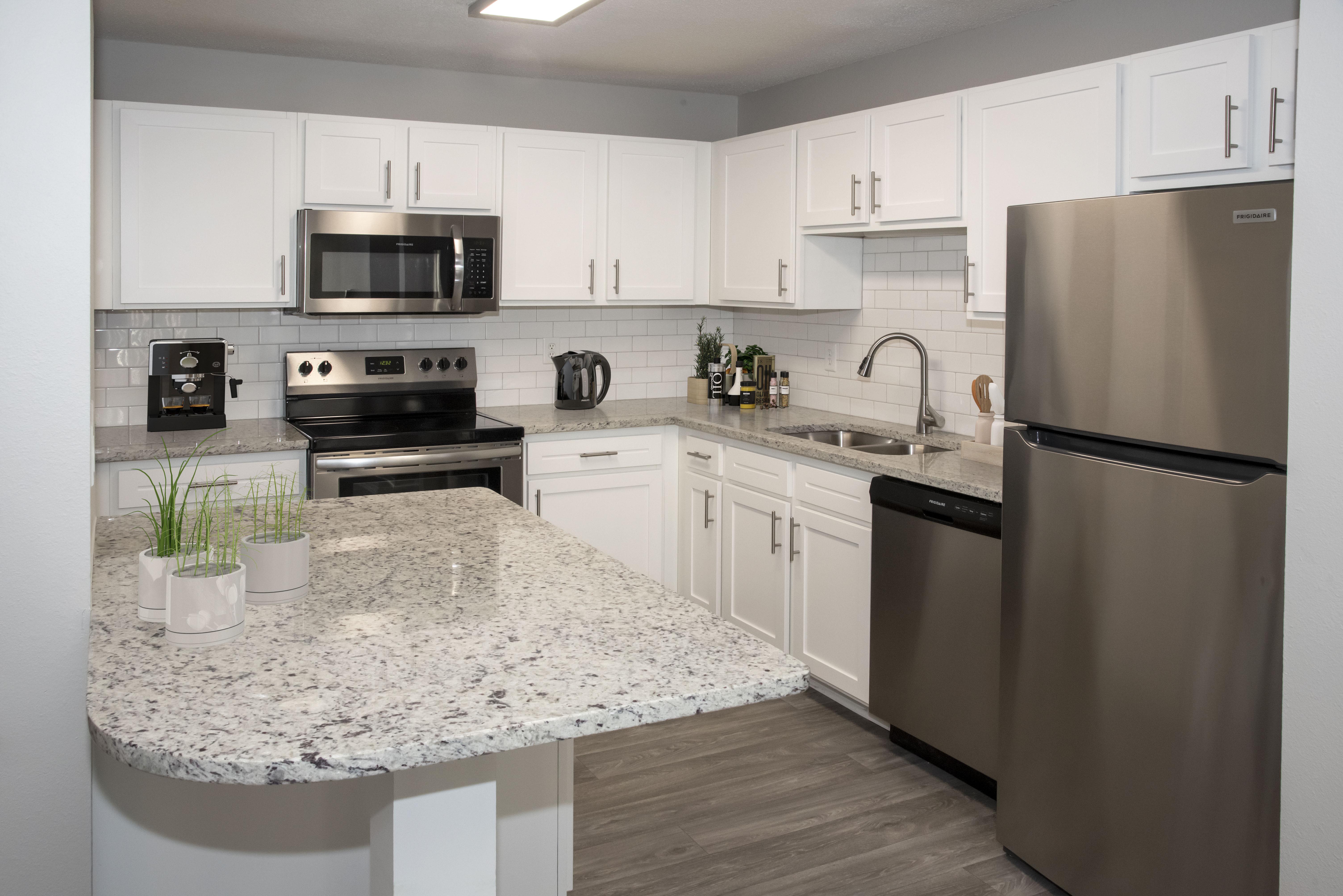 Quarry Ridge Apartments 3 of 9