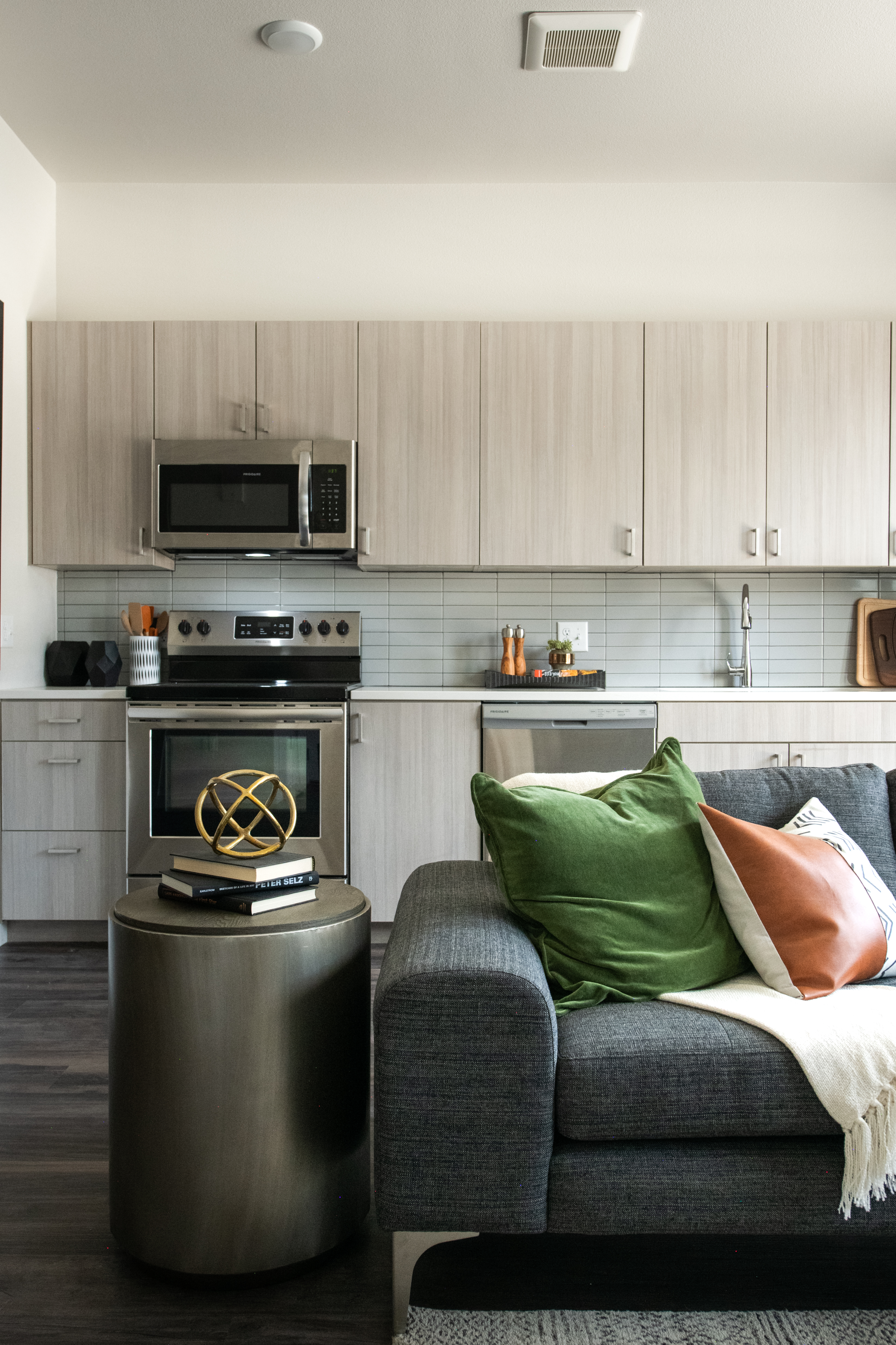 Railway Flats Apartments 10 of 12