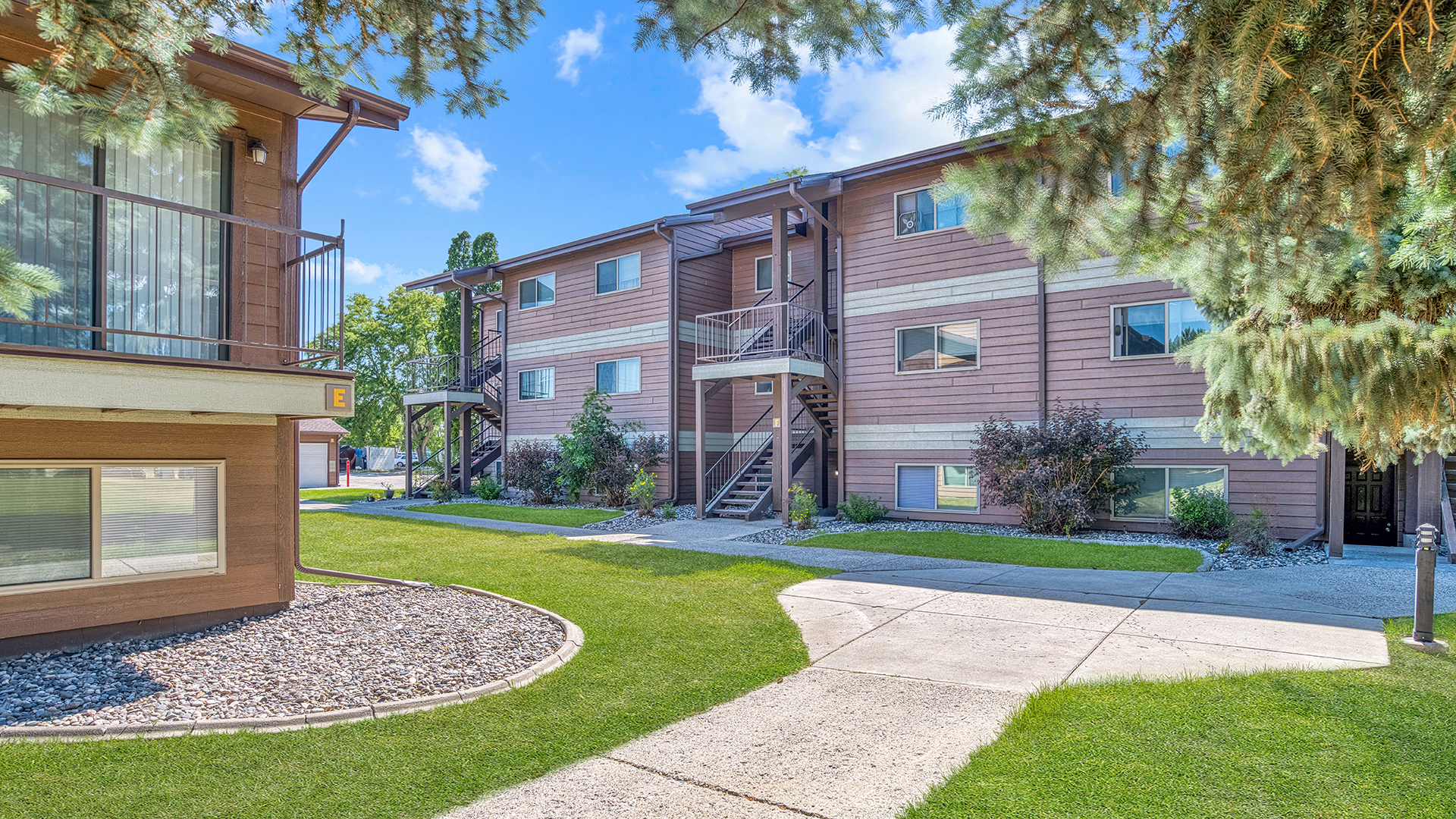 Rimrock West Apartments 2 of 8