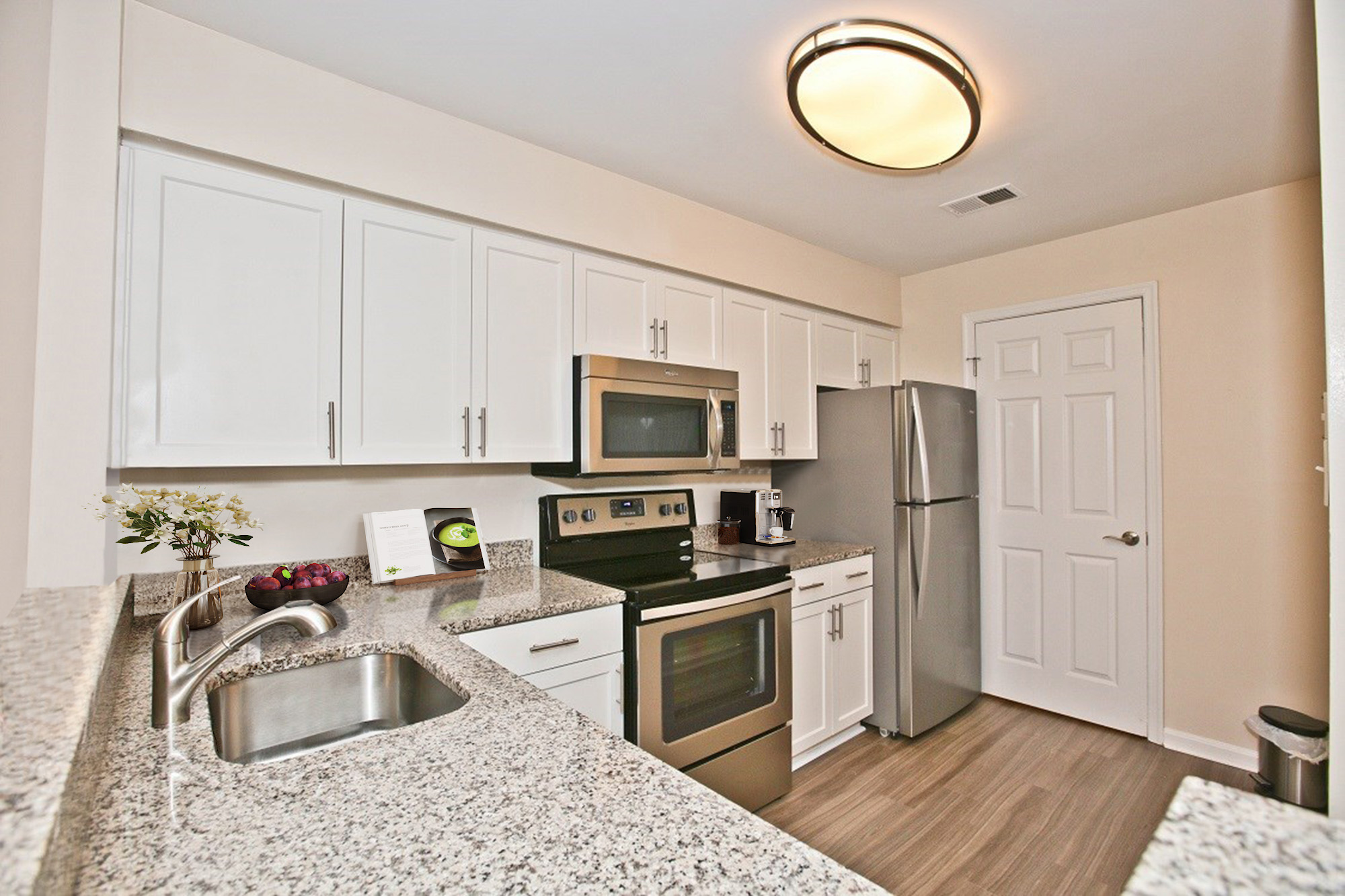 Featured apartment amenities