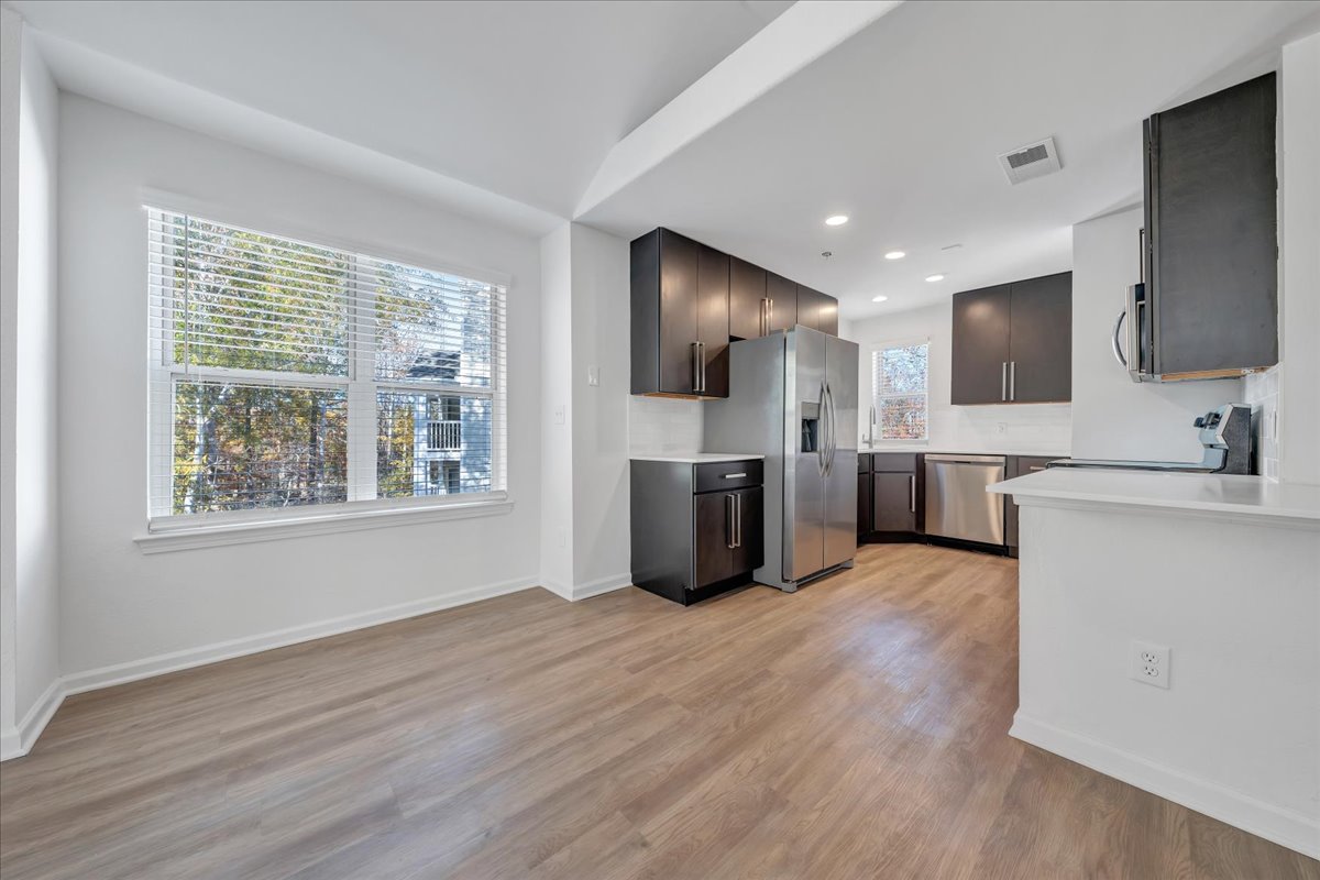 The Vinings Apartments 18 of 52
