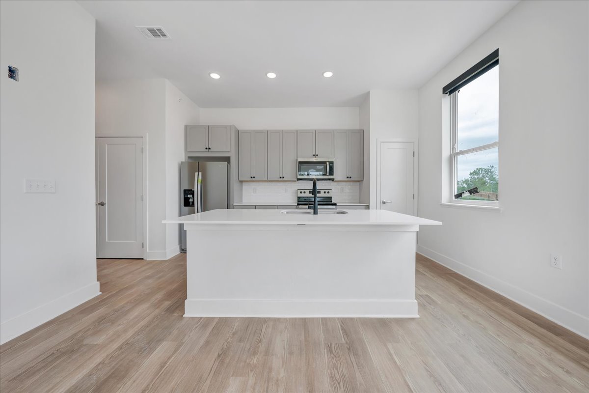 Luxe 360 on Centerpointe 12 of 12
