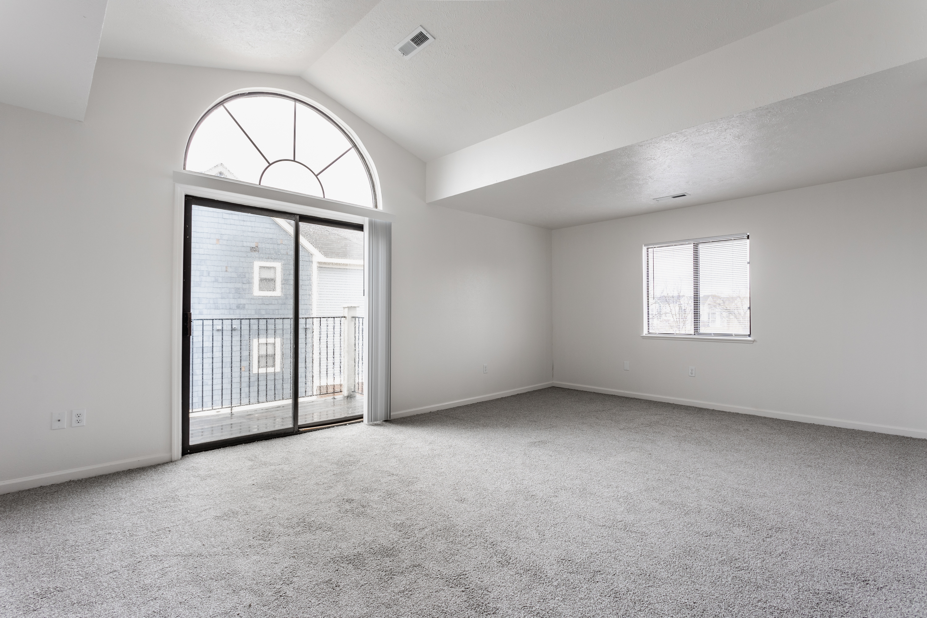 Huntington Cove Apartments 12 of 12