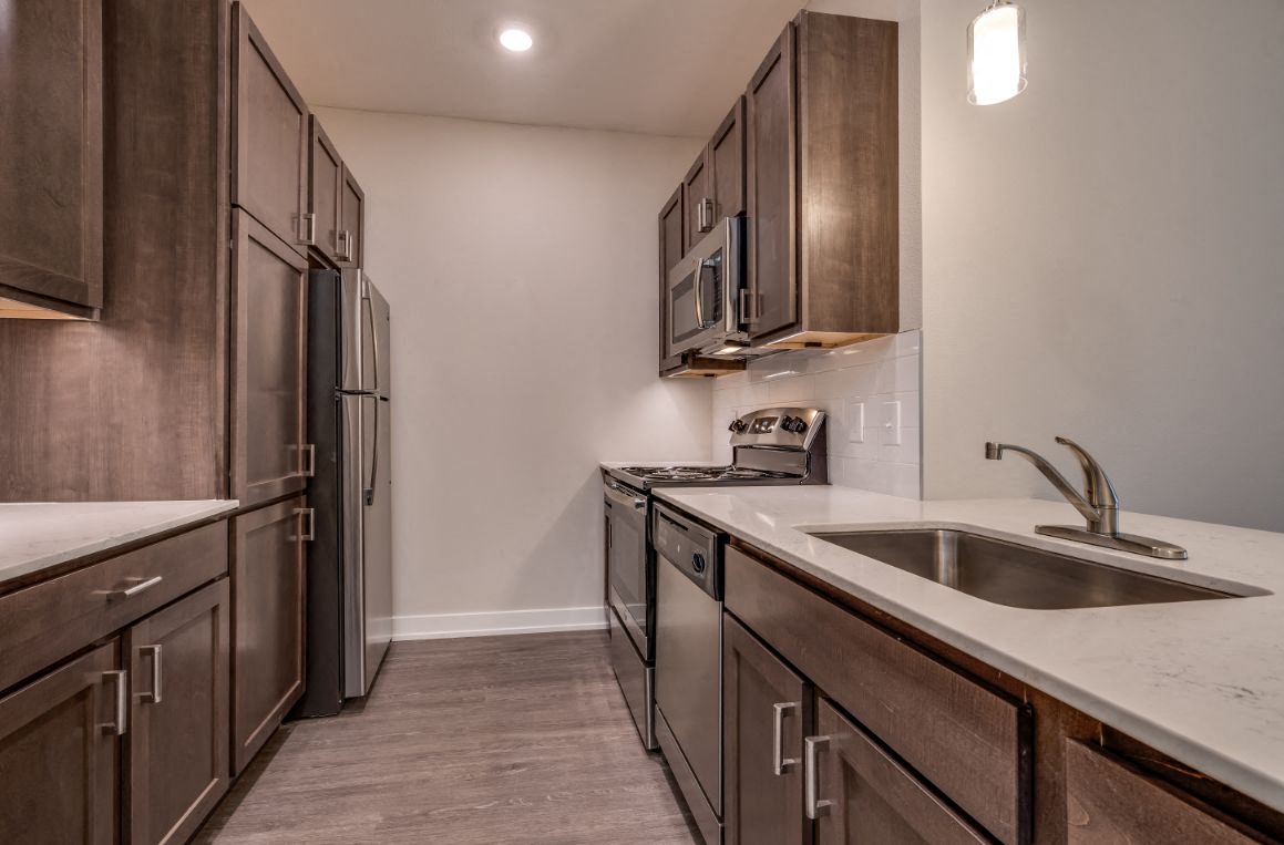 Emerald Creek Apartments 7 of 12