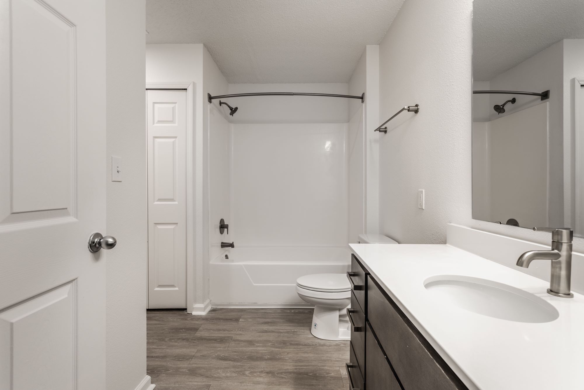 Latitudes Apartments 11 of 12