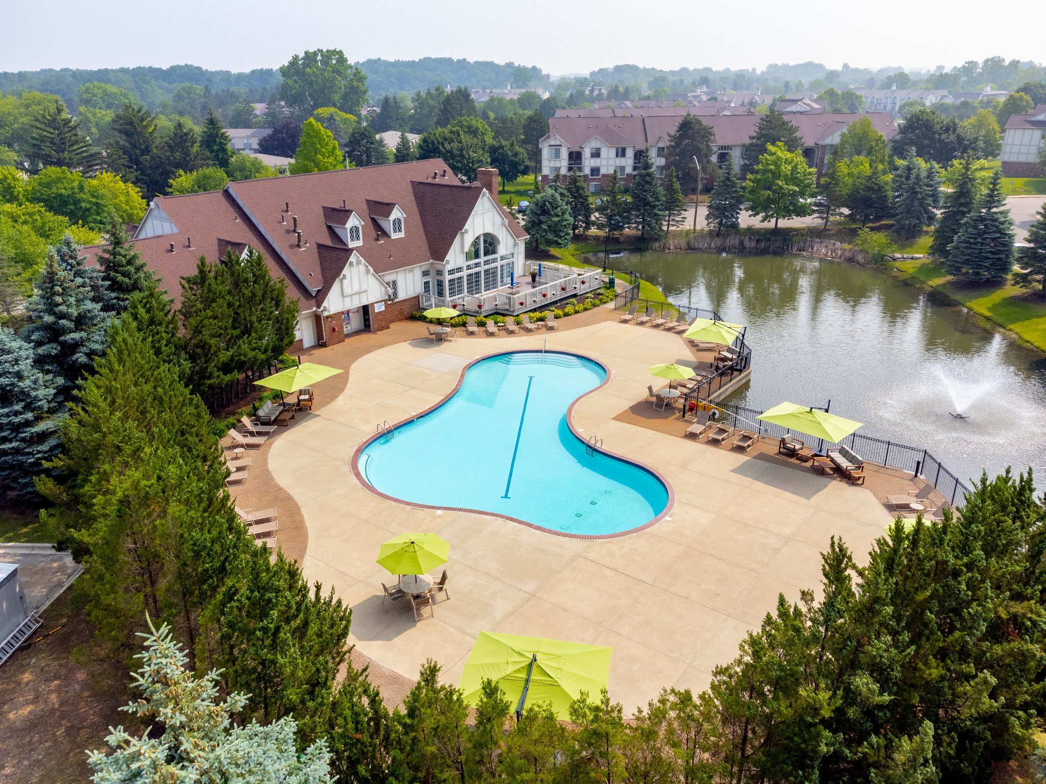 Pool at The Springs Apartment Homes
