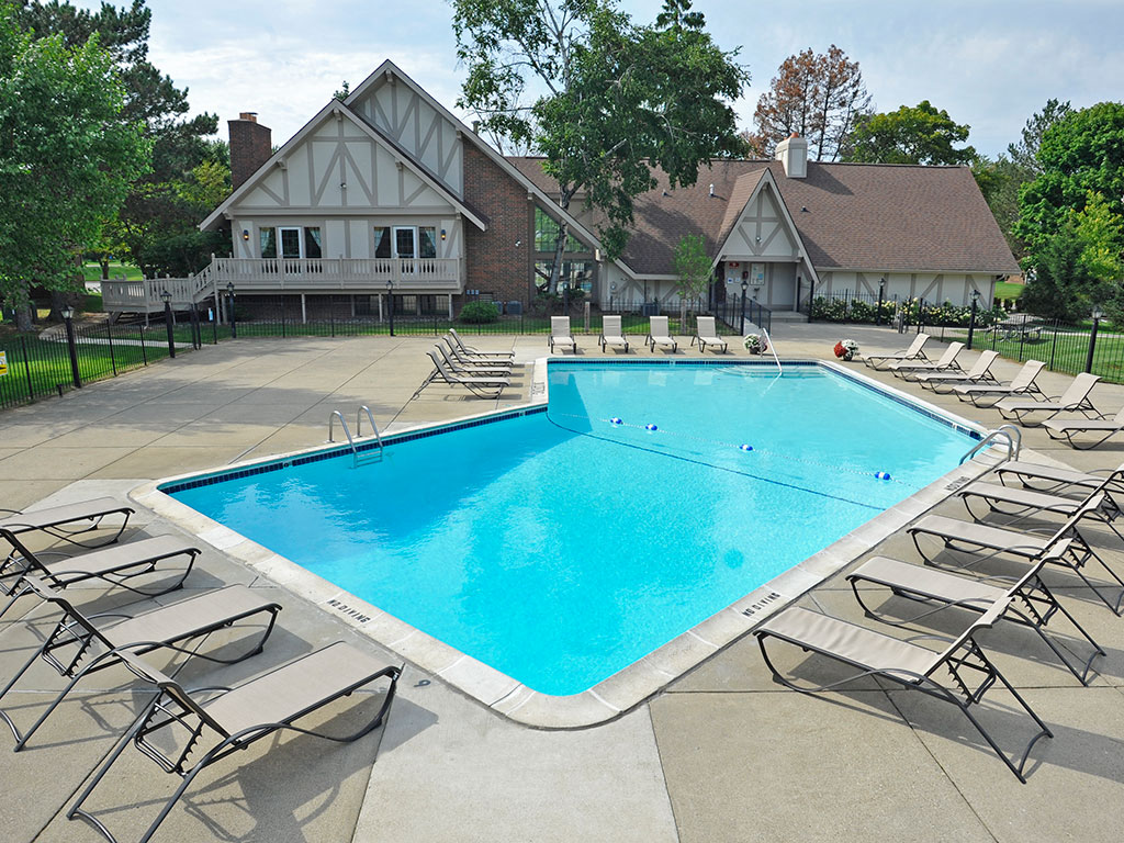 Rivers Edge Apartments 7 of 12