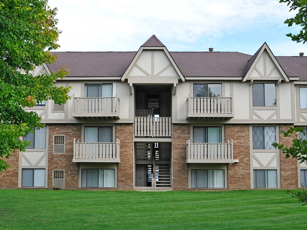 Rivers Edge Apartments 4 of 12