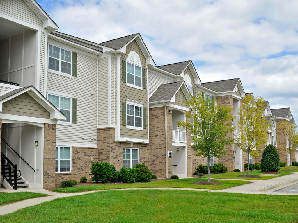 Killian Lakes Apartments and Townhomes 36 of 42