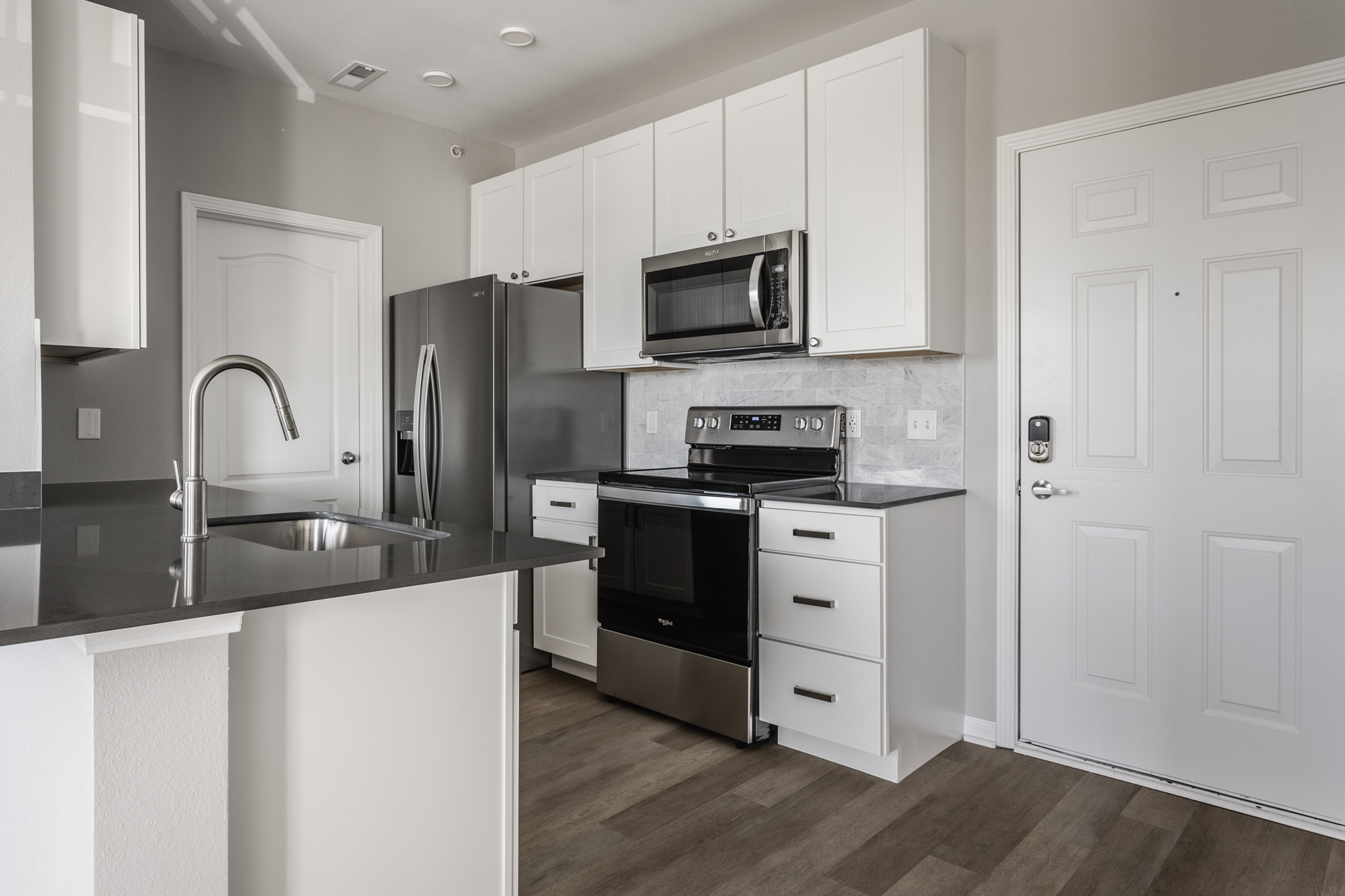 Alexandria of Carmel Apartments 5 of 12
