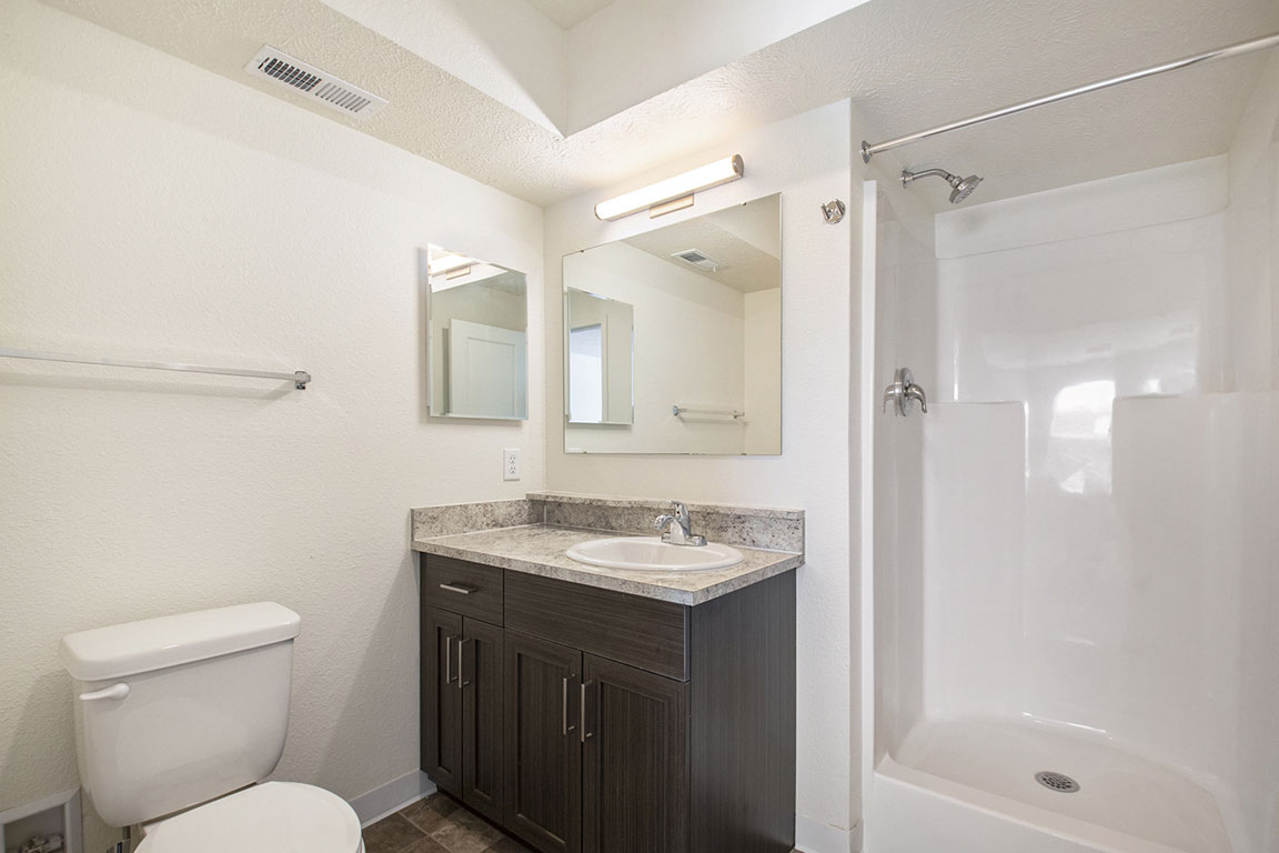 Andover Pointe Apartment Homes 20 of 43