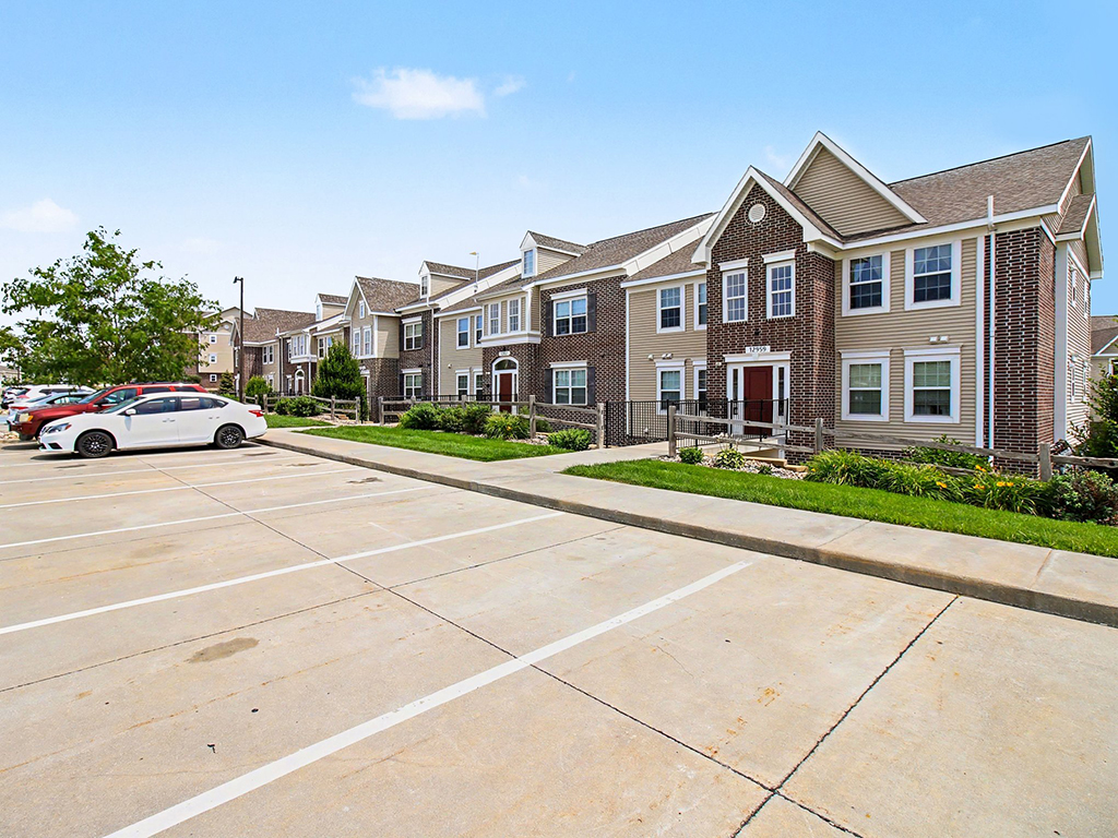 Andover Pointe Apartment Homes 38 of 43