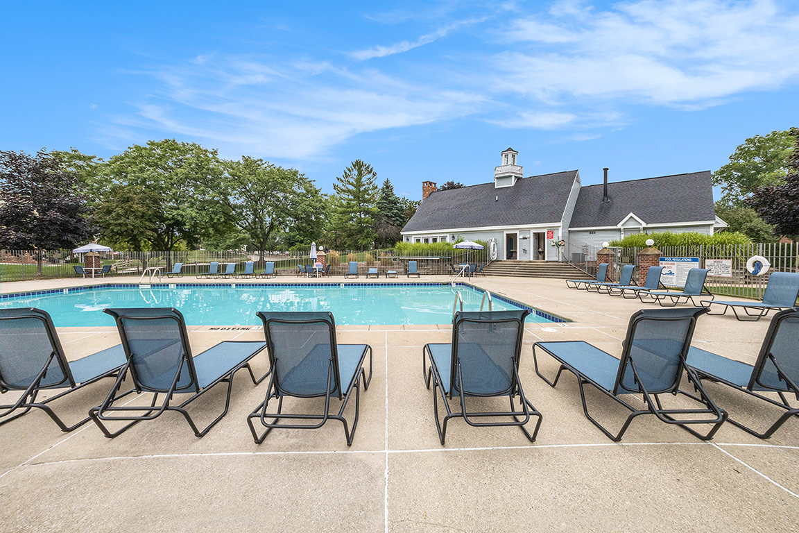 Pool at Apple Ridge Apartments (3 of 3)