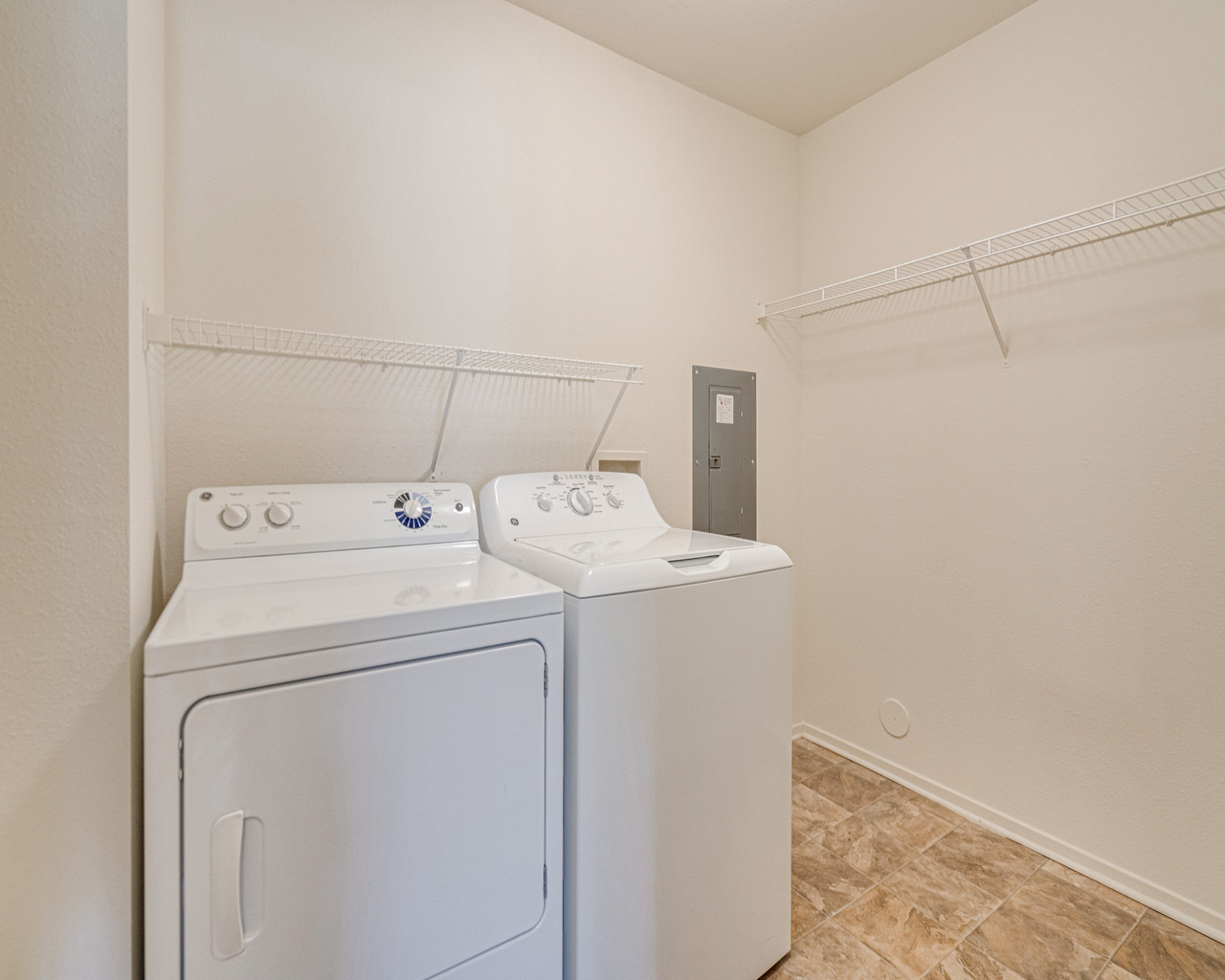 Laundry room at The Harbours Apartments (2 of 3)