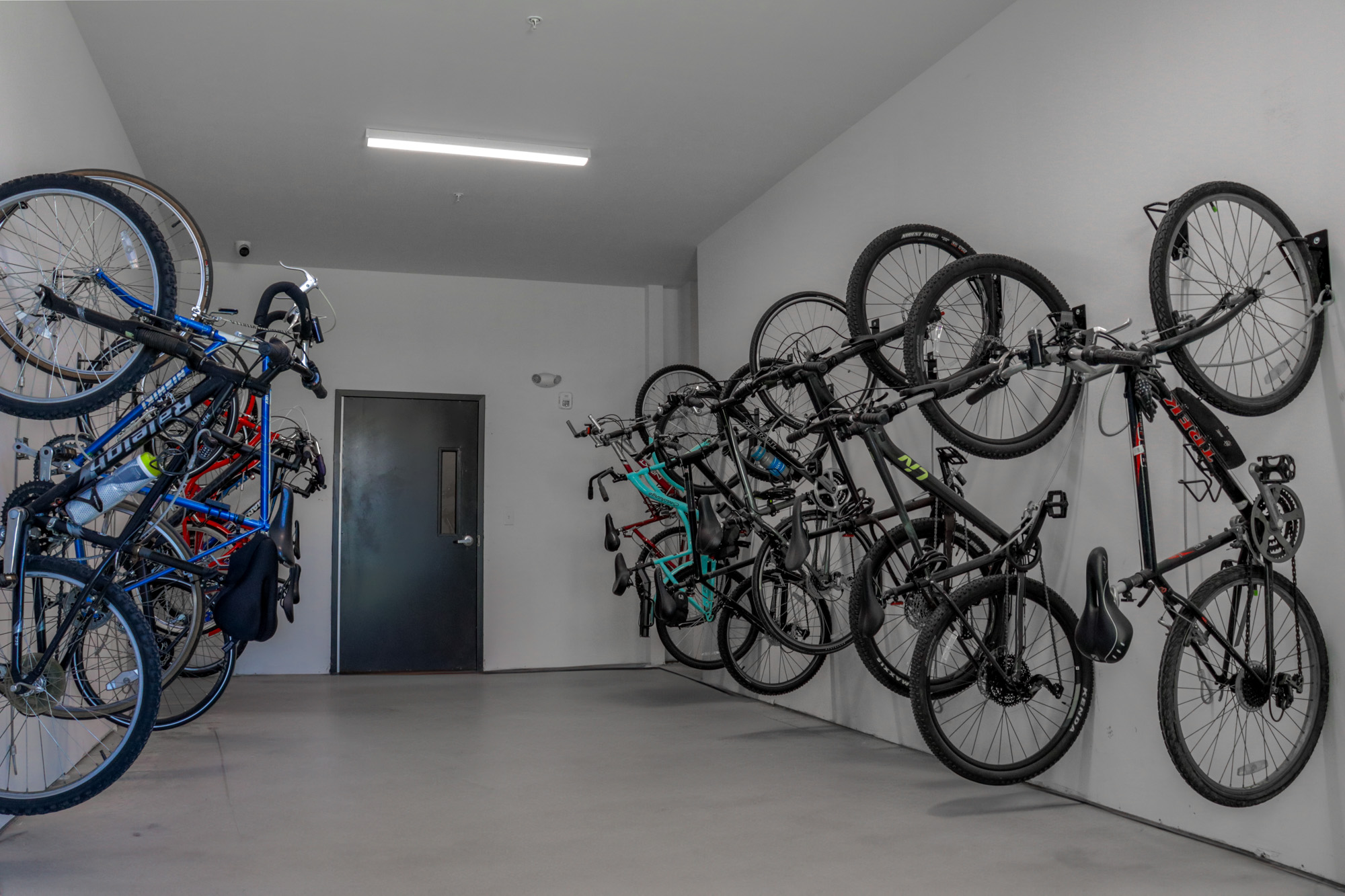 Bike room at Avant
