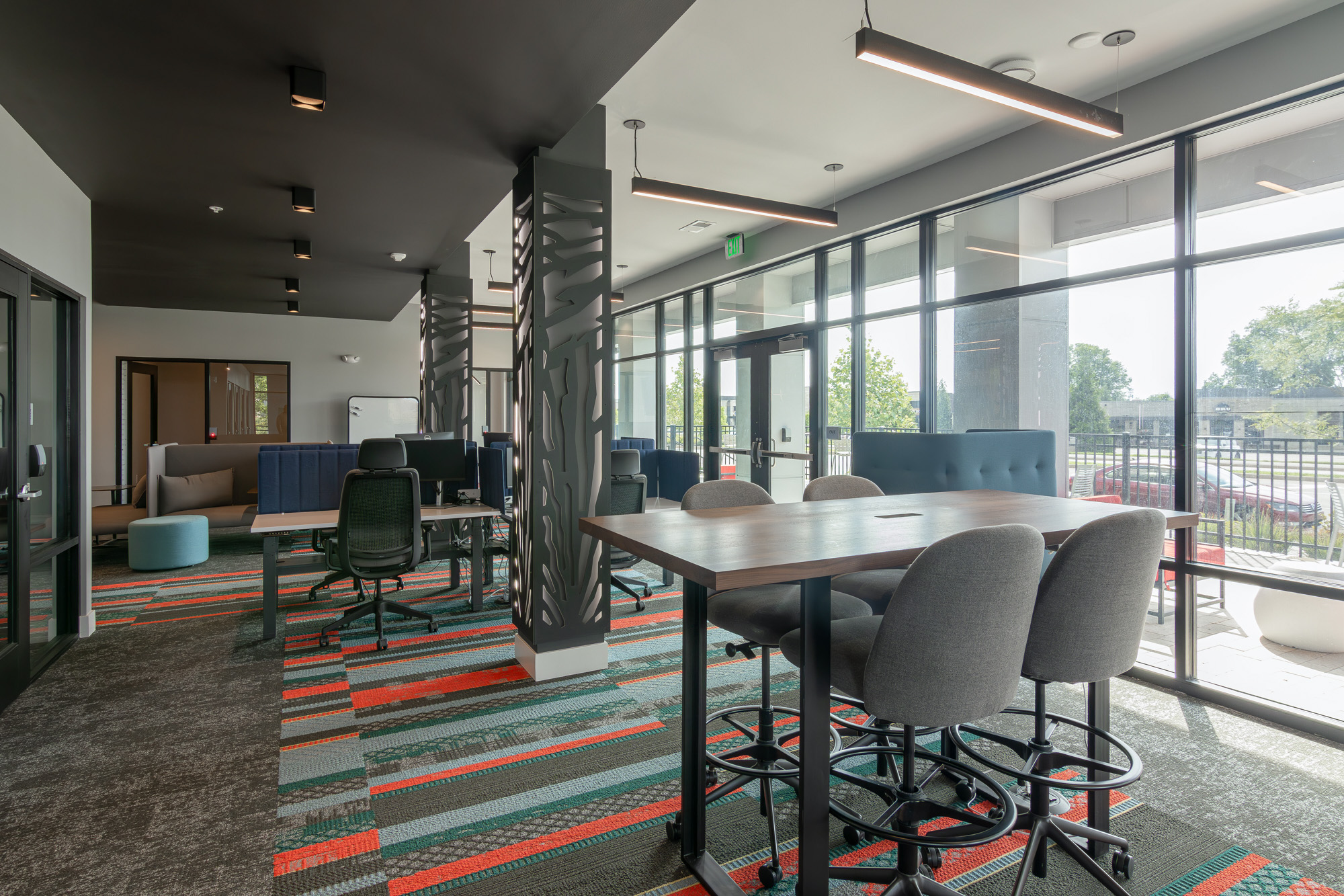 Work space at Avant (1 of 3)