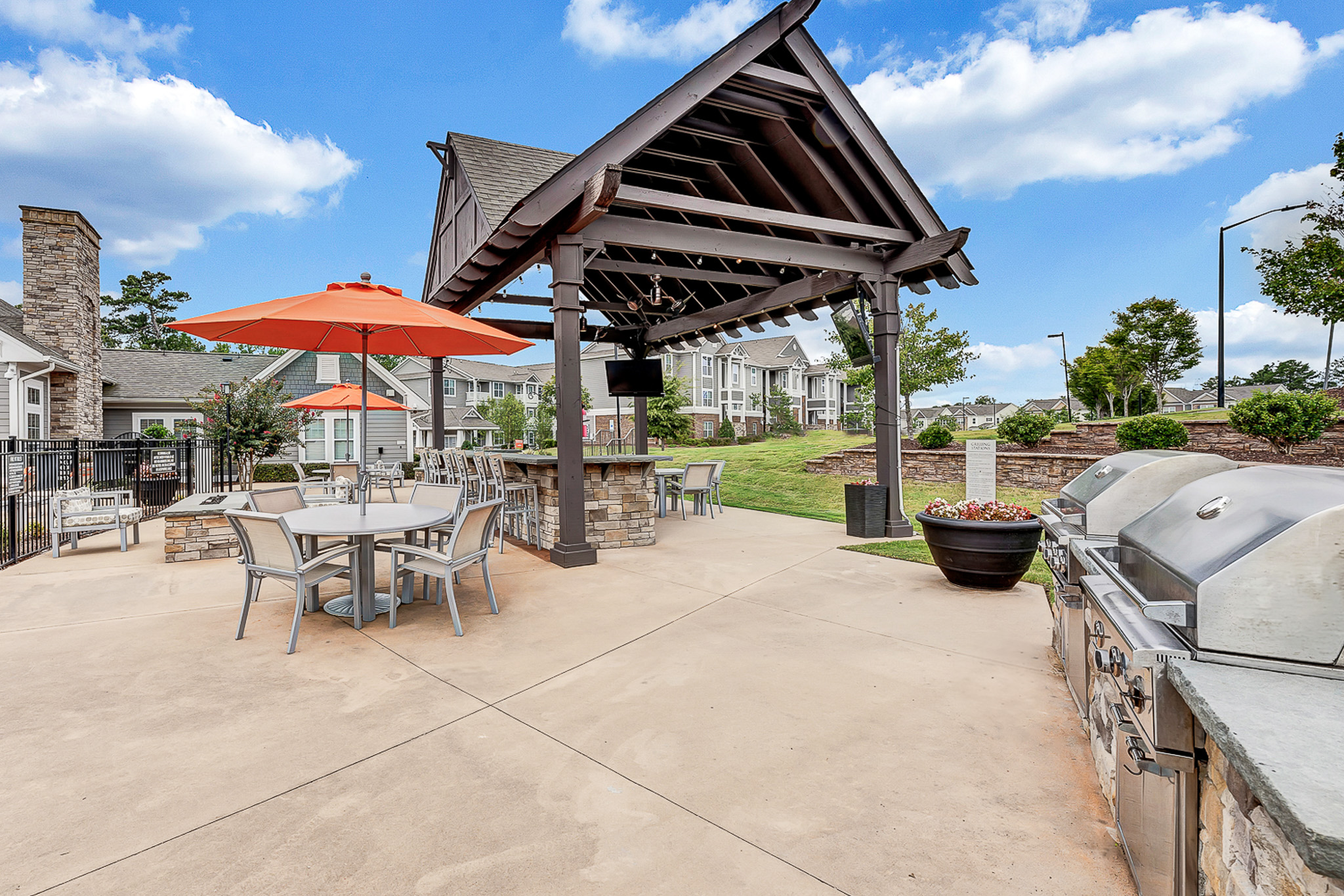 Grill area at Avellan Springs Apartments (1 of 2)
