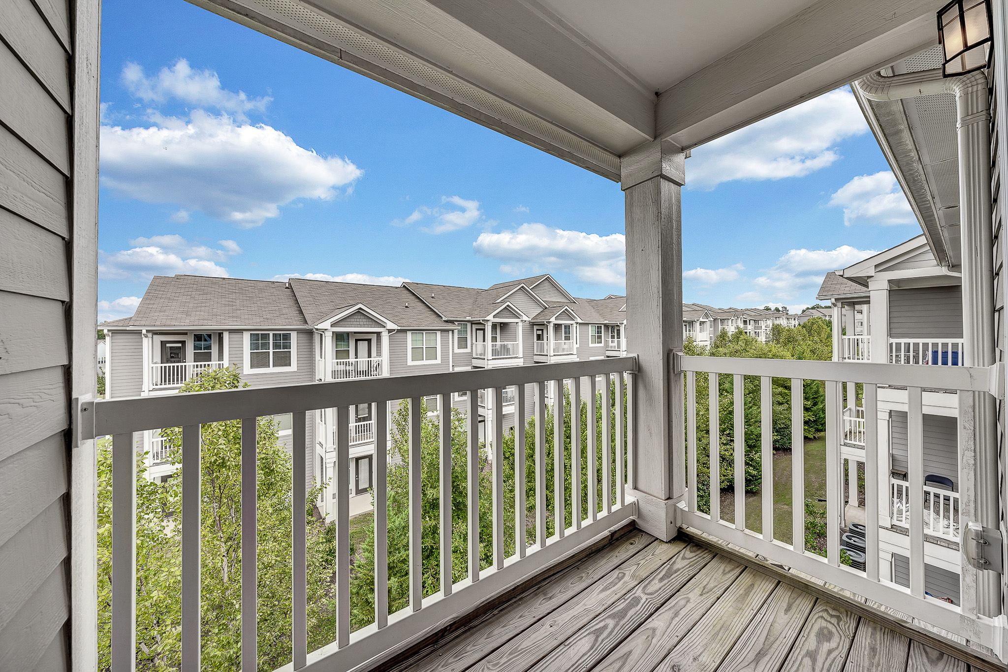Avellan Springs Apartments 30 of 47