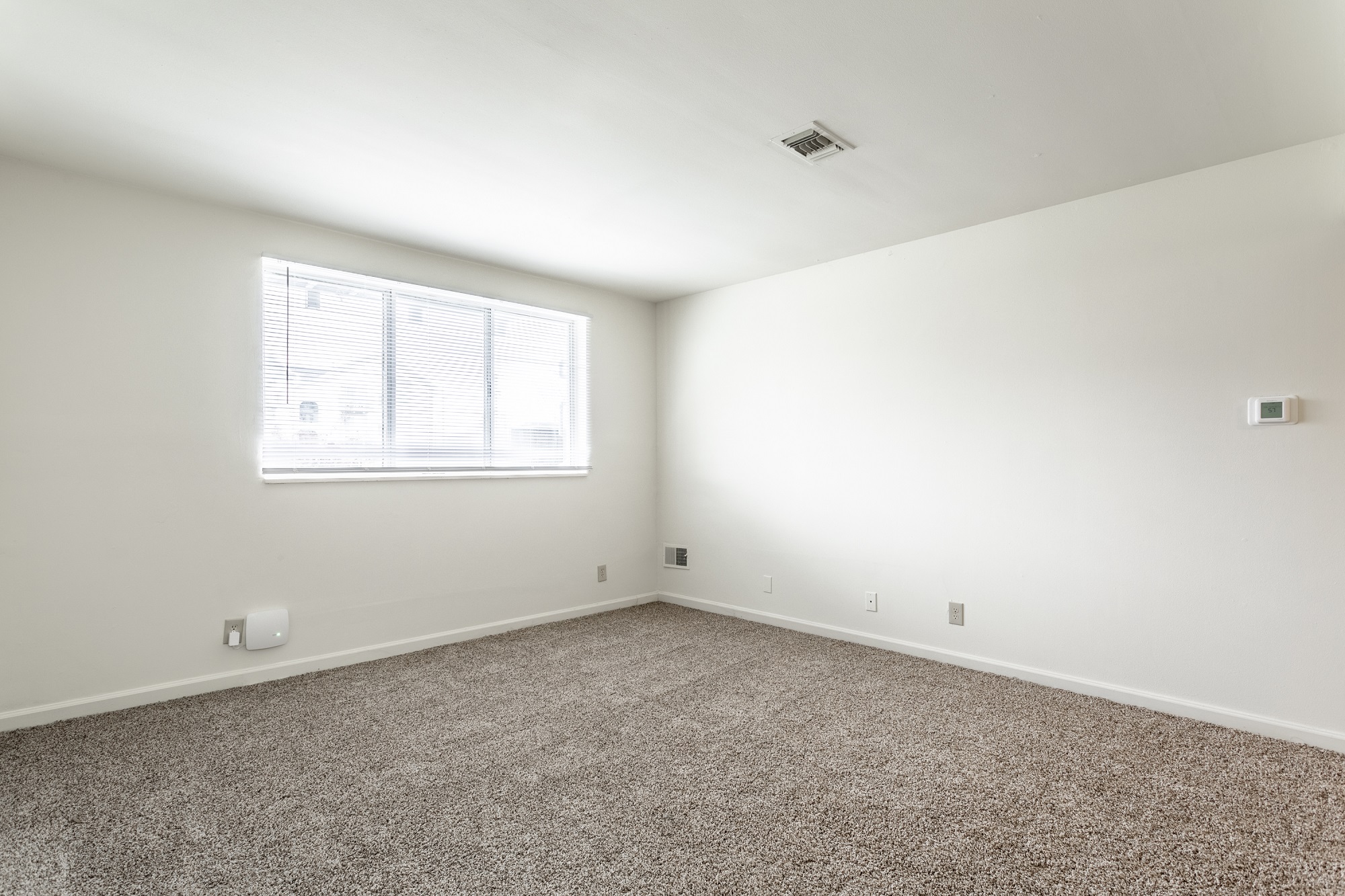 Bay Pointe Apartments 4 of 12