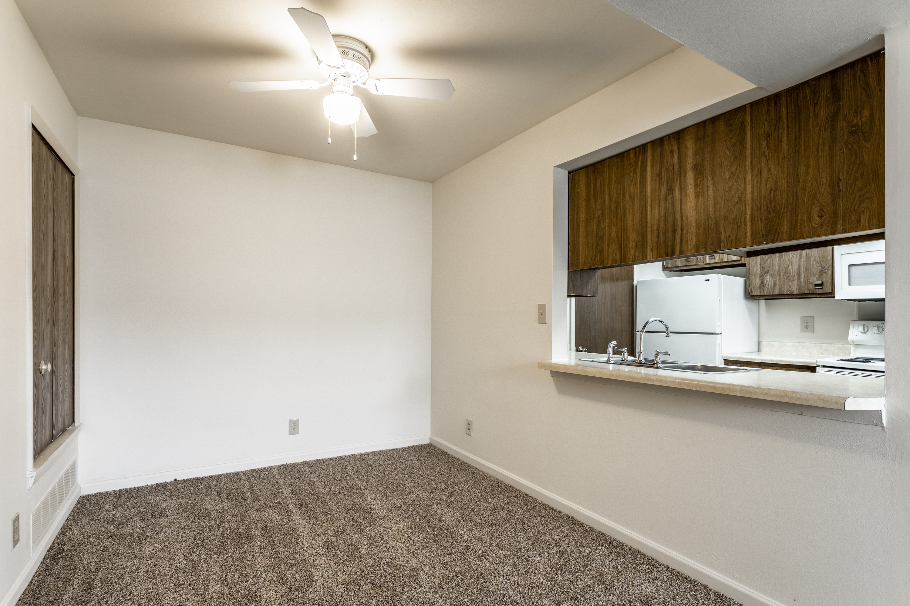Bay Pointe Apartments 10 of 12