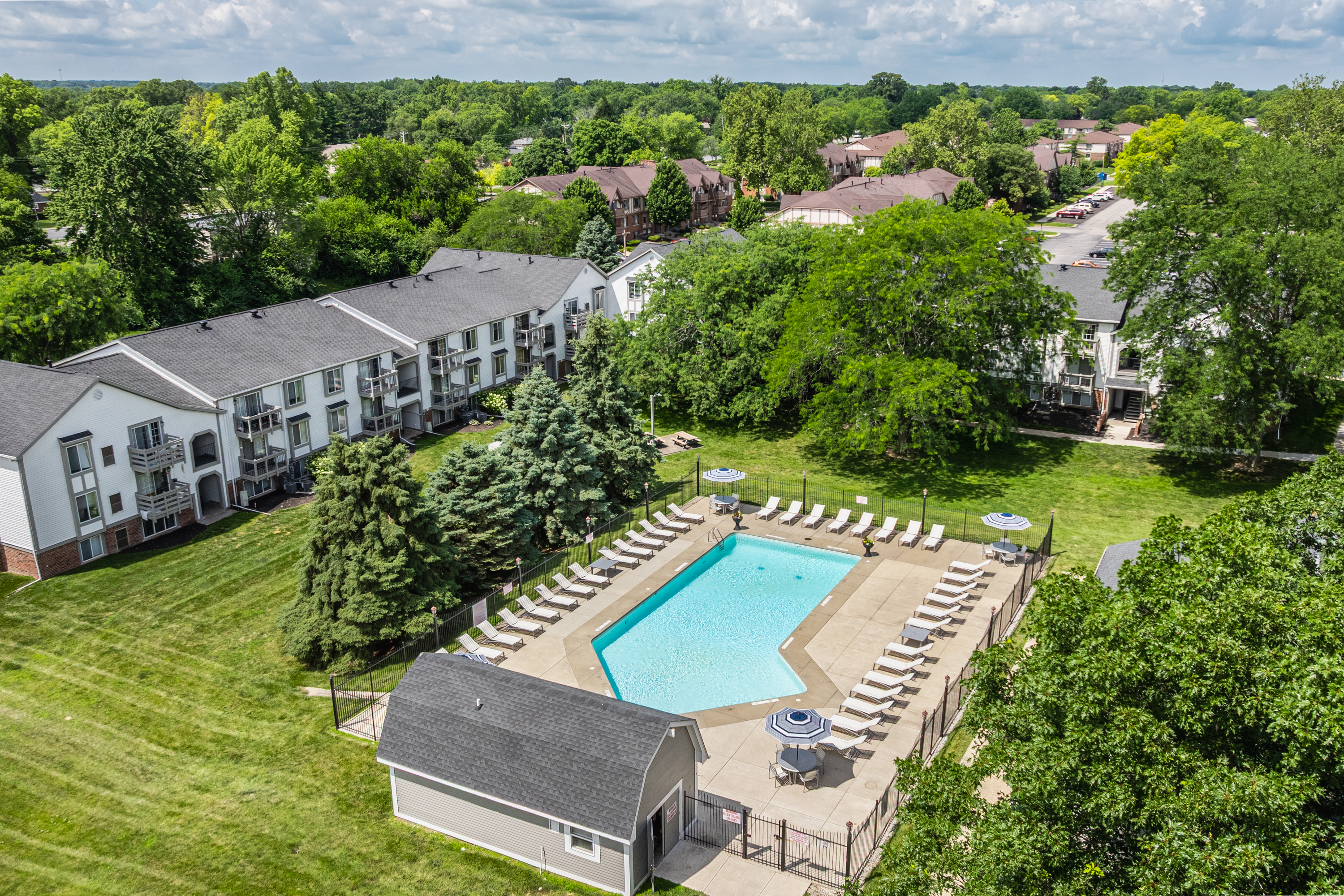 Pool at Bay Pointe Apartments (8 of 8)