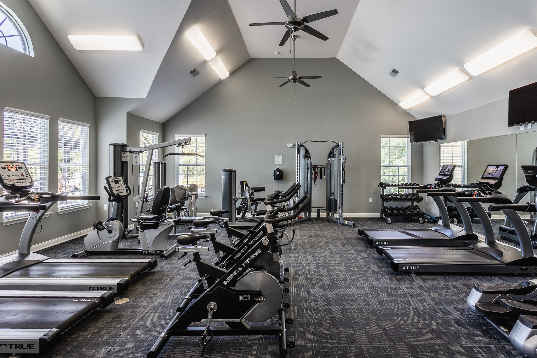 Gym at Bella Vista Apartments (3 of 3)