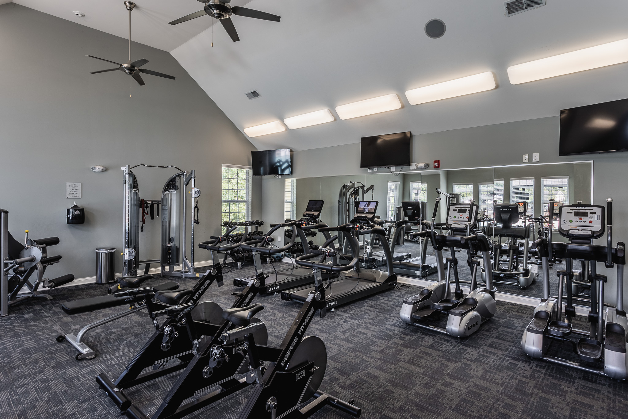 Gym at Bella Vista Apartments (2 of 3)
