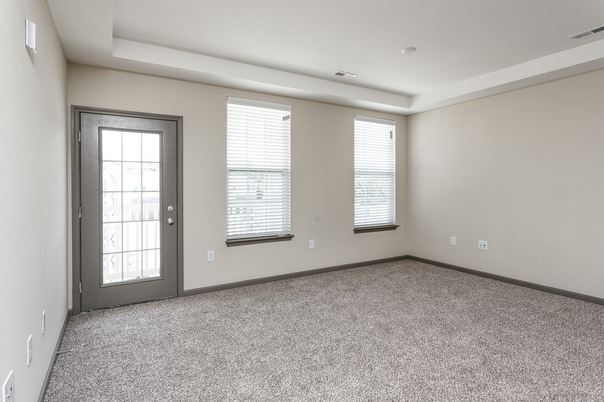 Bella Vista Apartments 29 of 57