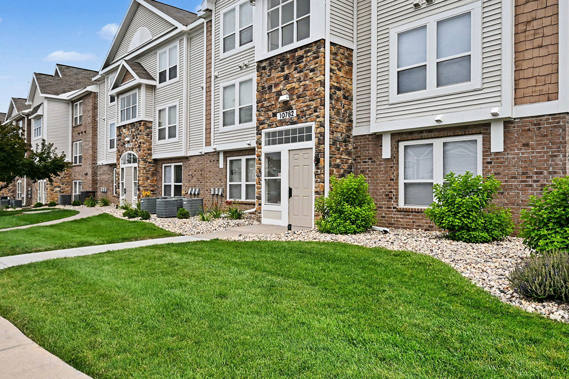 Brentwood Park Apartments 52 of 62