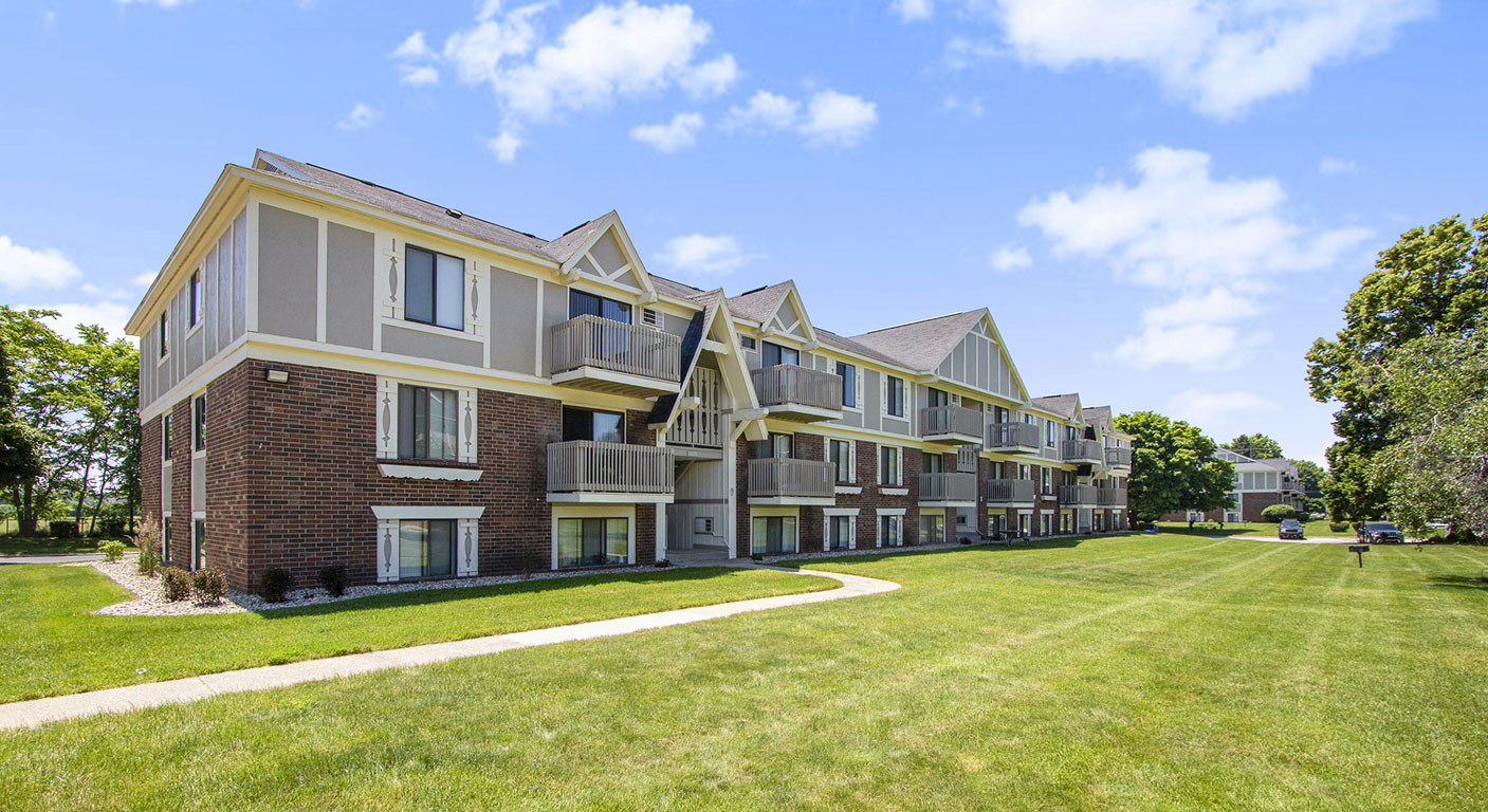 Briarwood Apartments 22 of 24