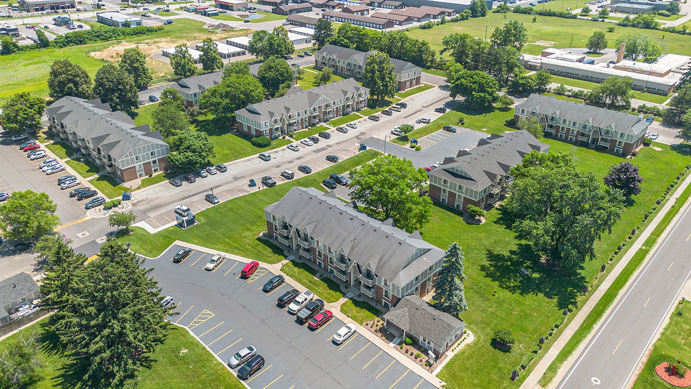 Briarwood Apartments 23 of 24