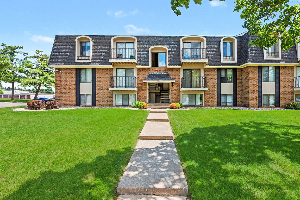 Brookside Apartments 51 of 56