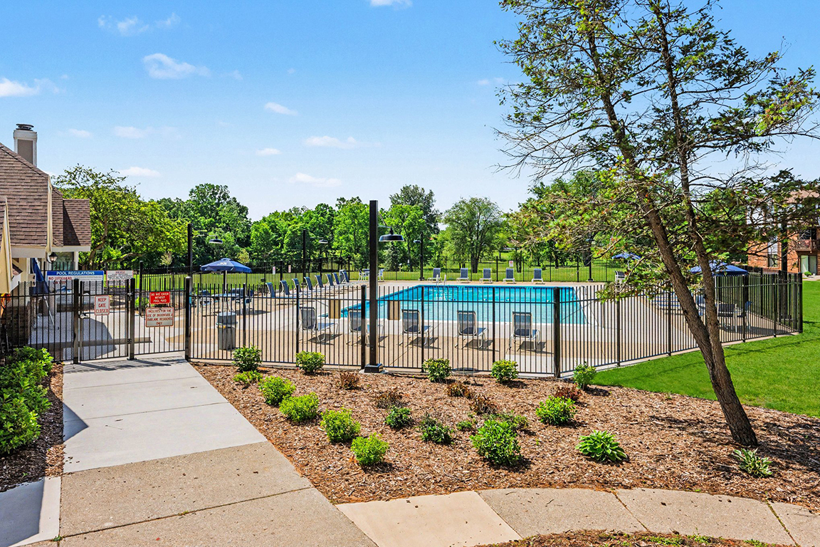 Pool at Brookside Apartments (1 of 4)