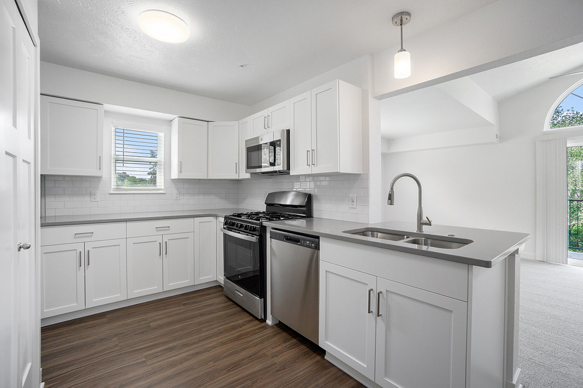Byron Lakes Apartments 34 of 91