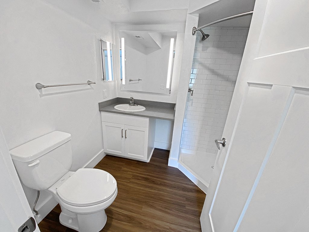 Byron Lakes Apartments 59 of 91